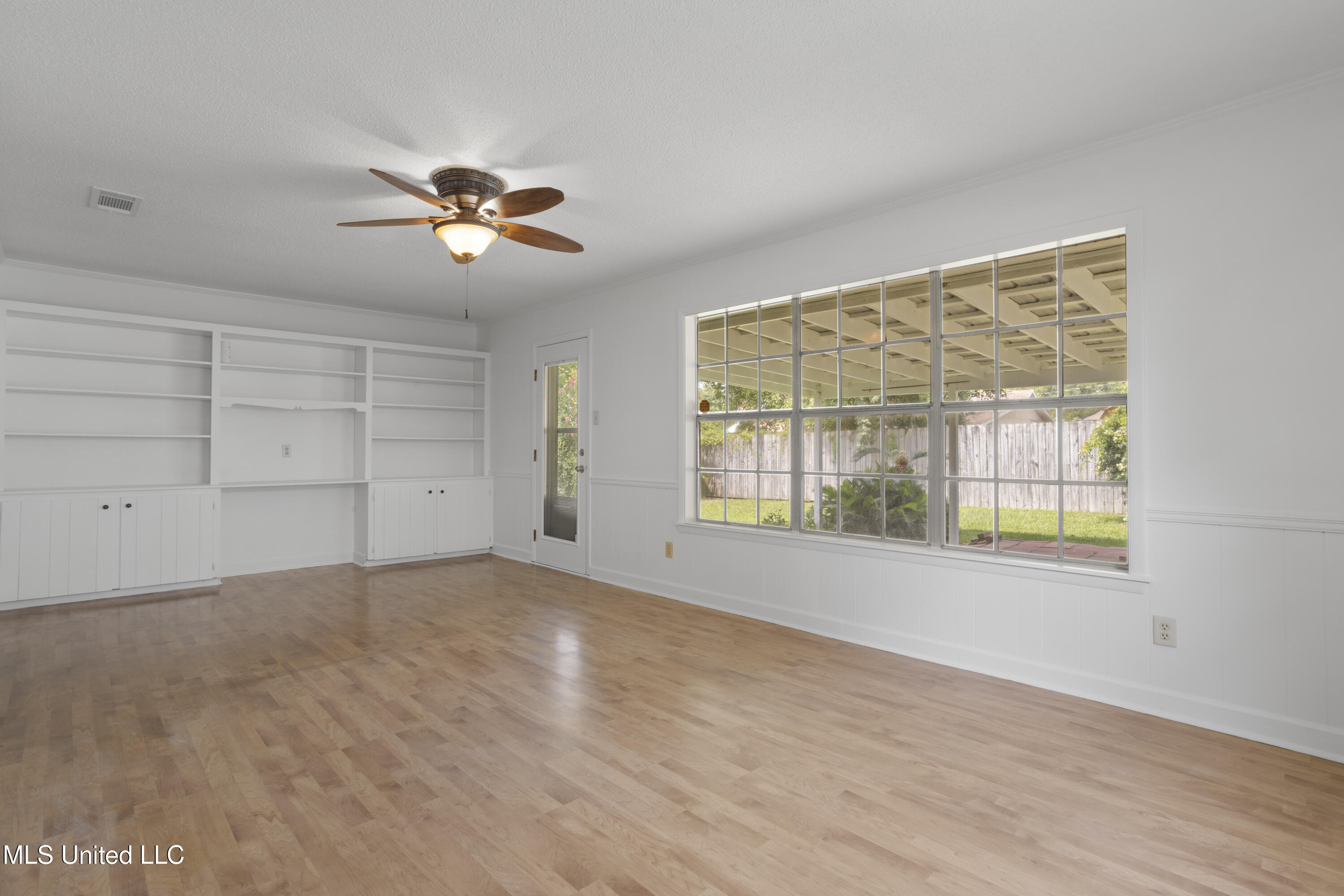 2 Lexington Place Property Photo 18