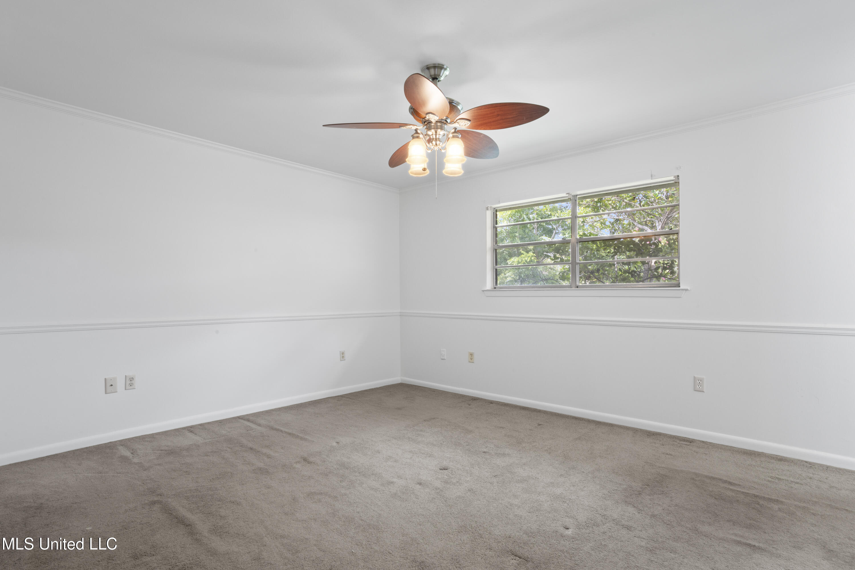 2 Lexington Place Property Photo 21