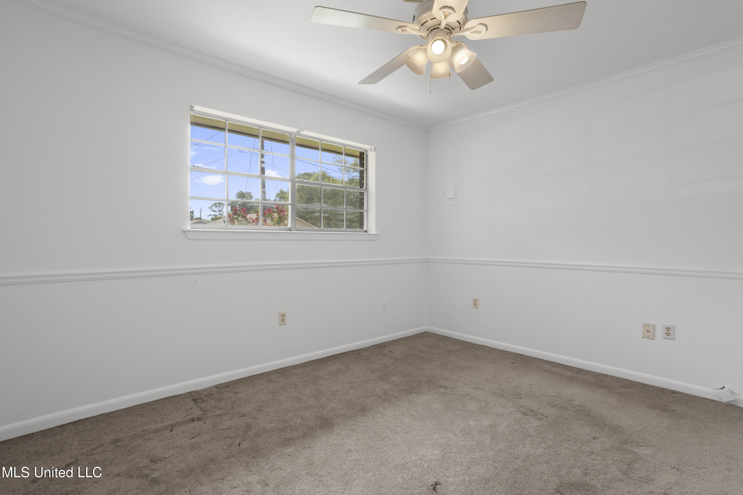 2 Lexington Place Property Photo 24