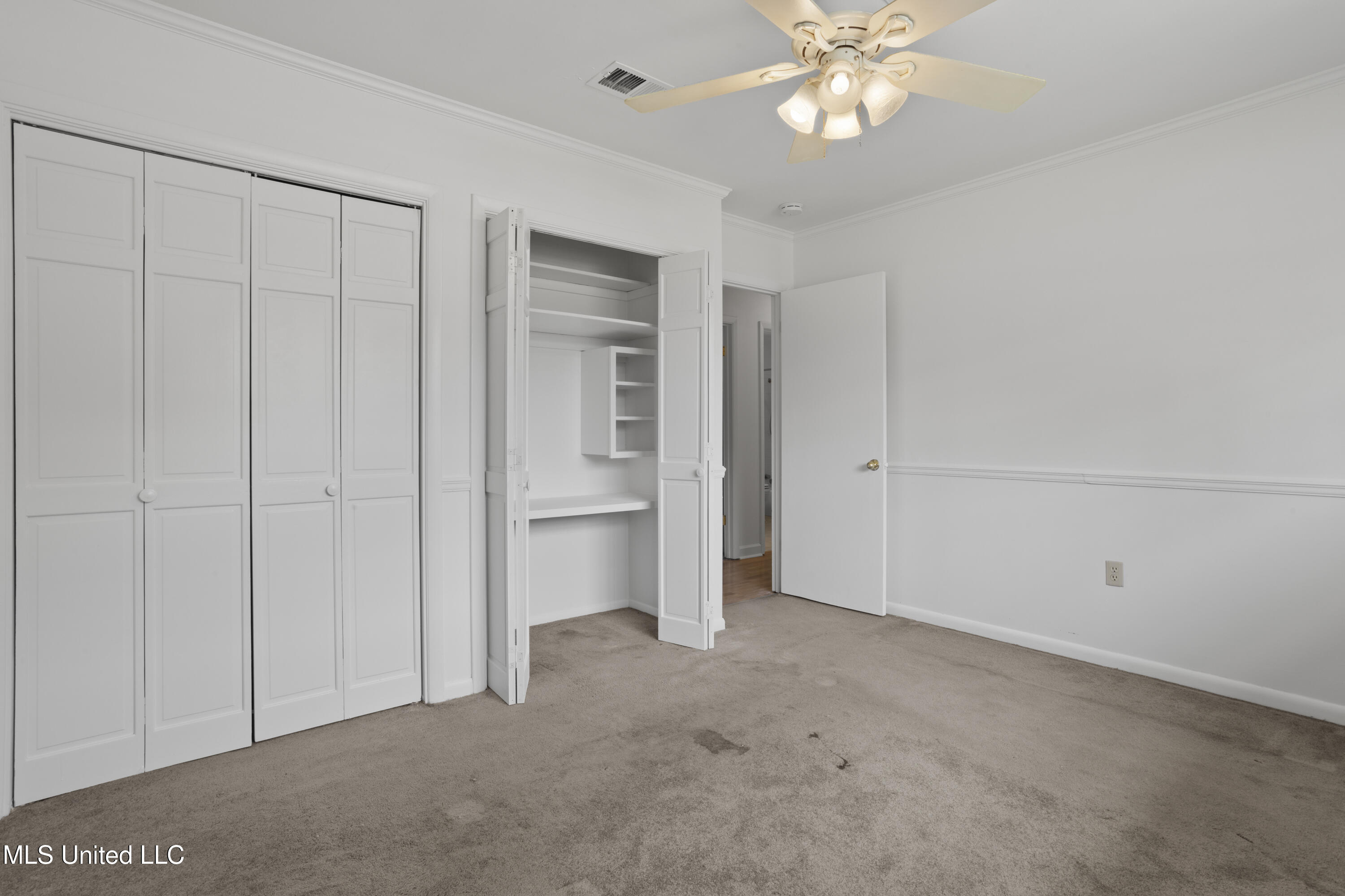 2 Lexington Place Property Photo 25