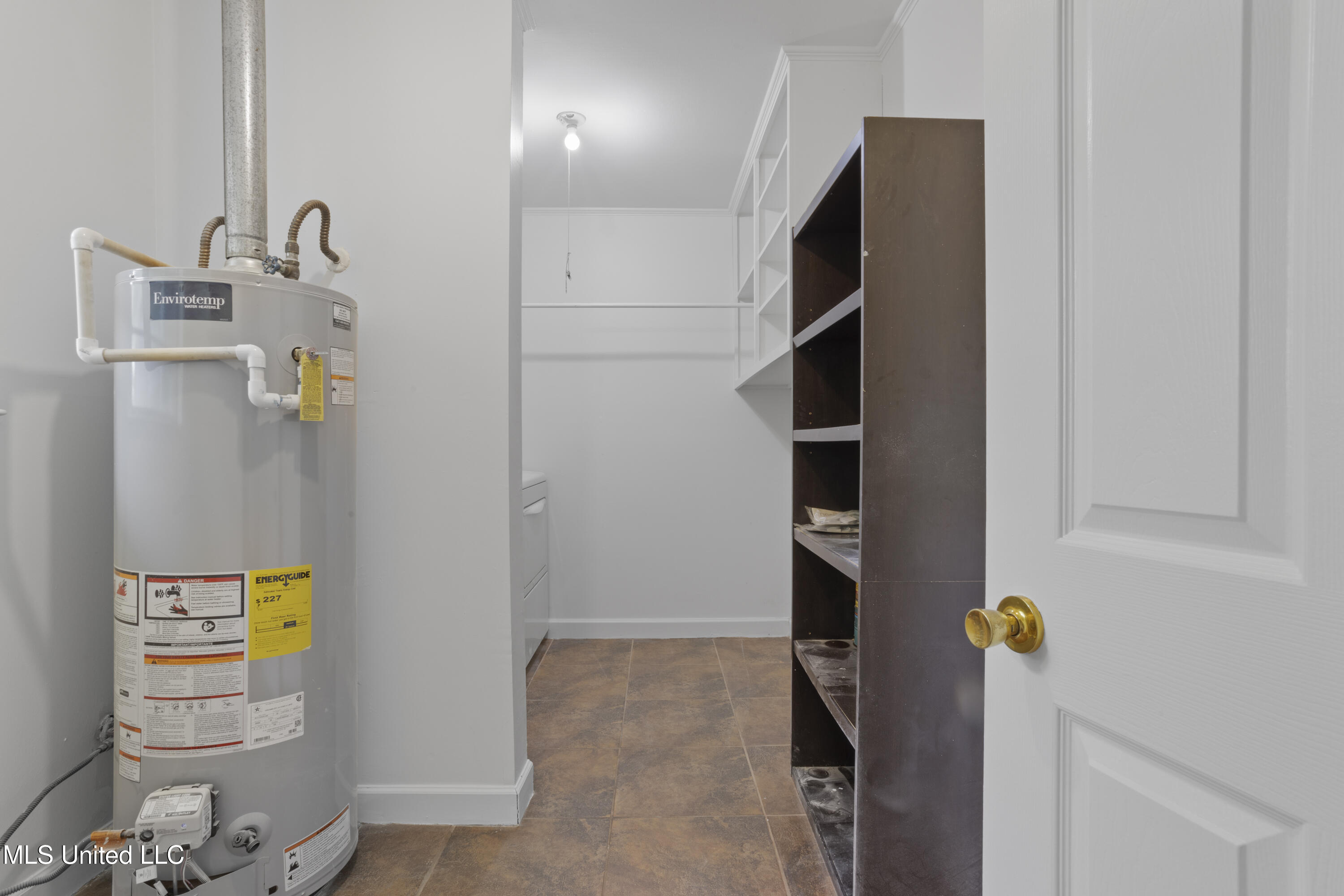 2 Lexington Place Property Photo 30