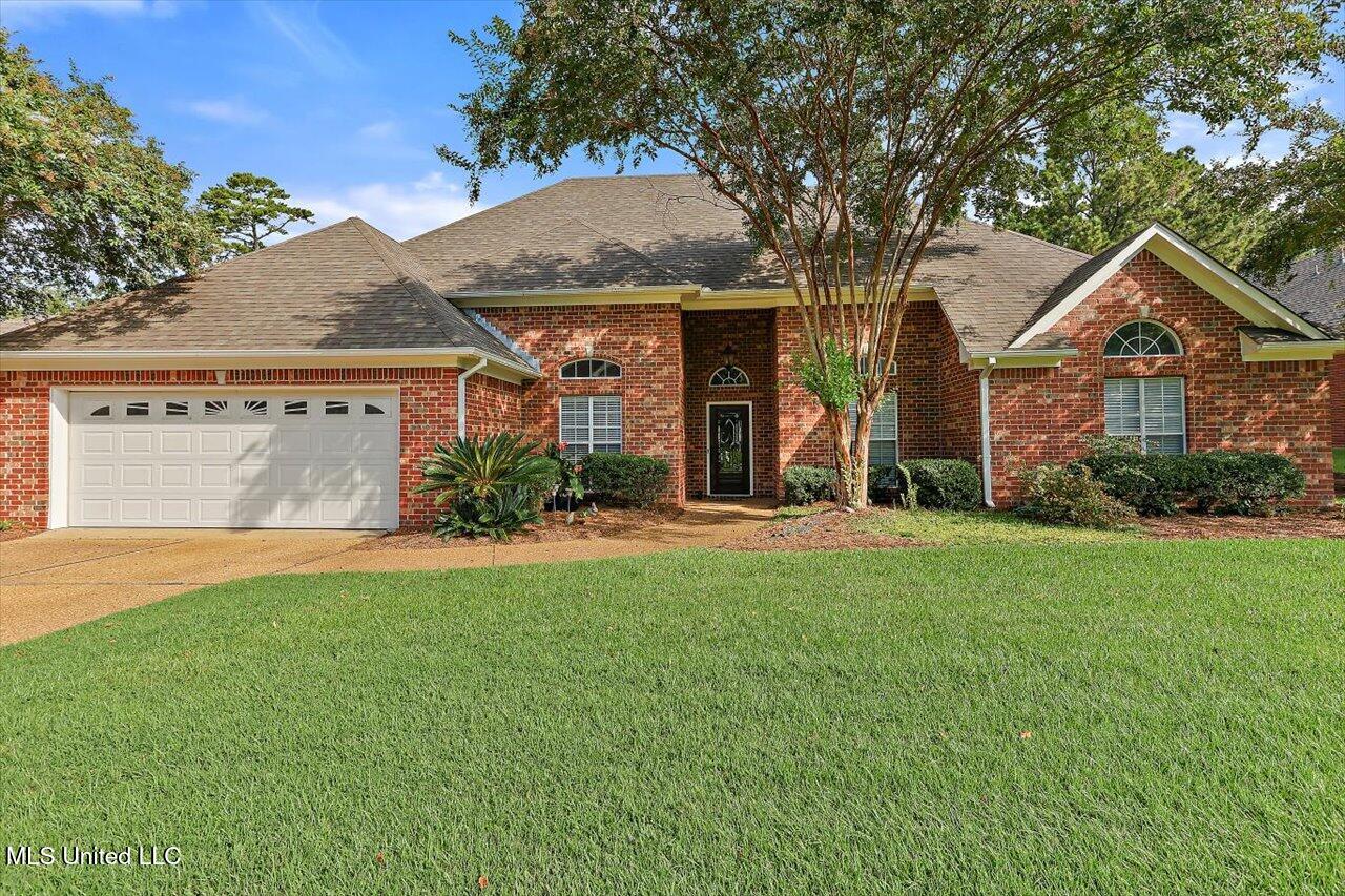 174 Woodlands Glen Circle Property Photo 1