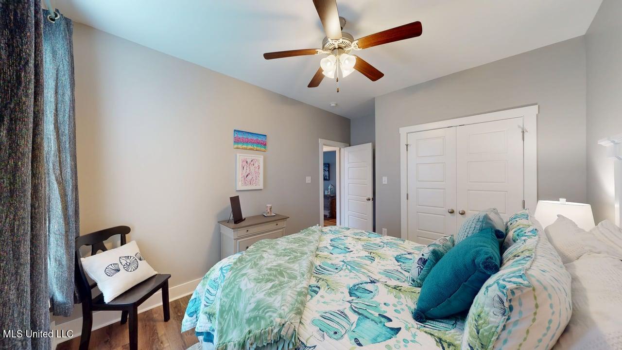 1215 Ocean View Drive Property Photo 16