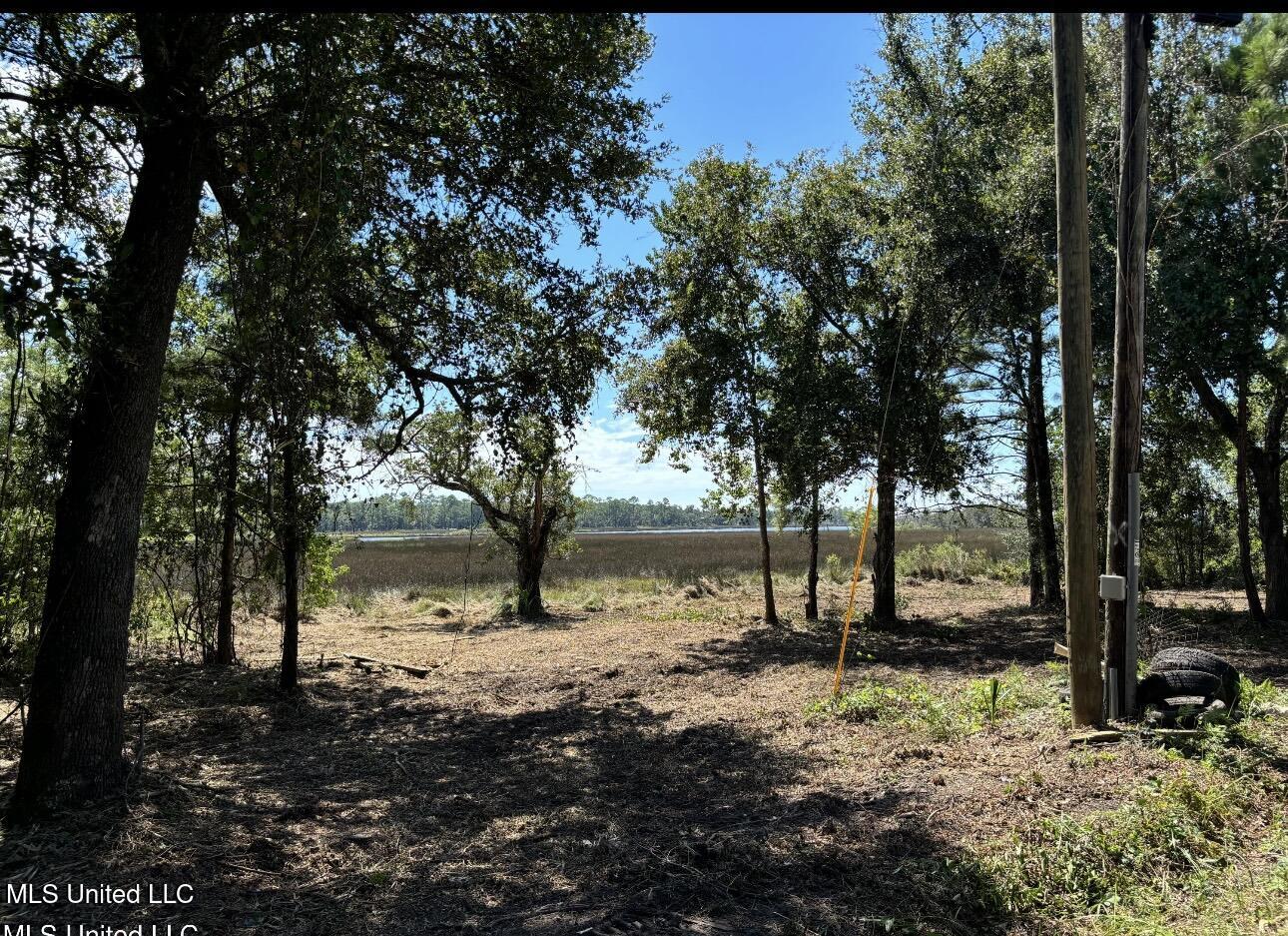3024 Magnolia Lane Property Photo 1