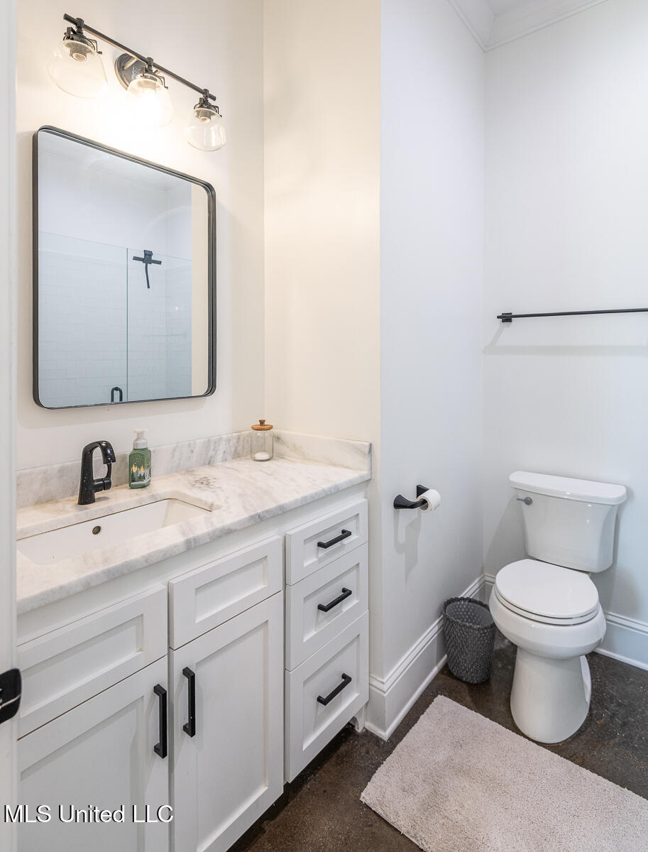 29 Club Drive Property Photo 18