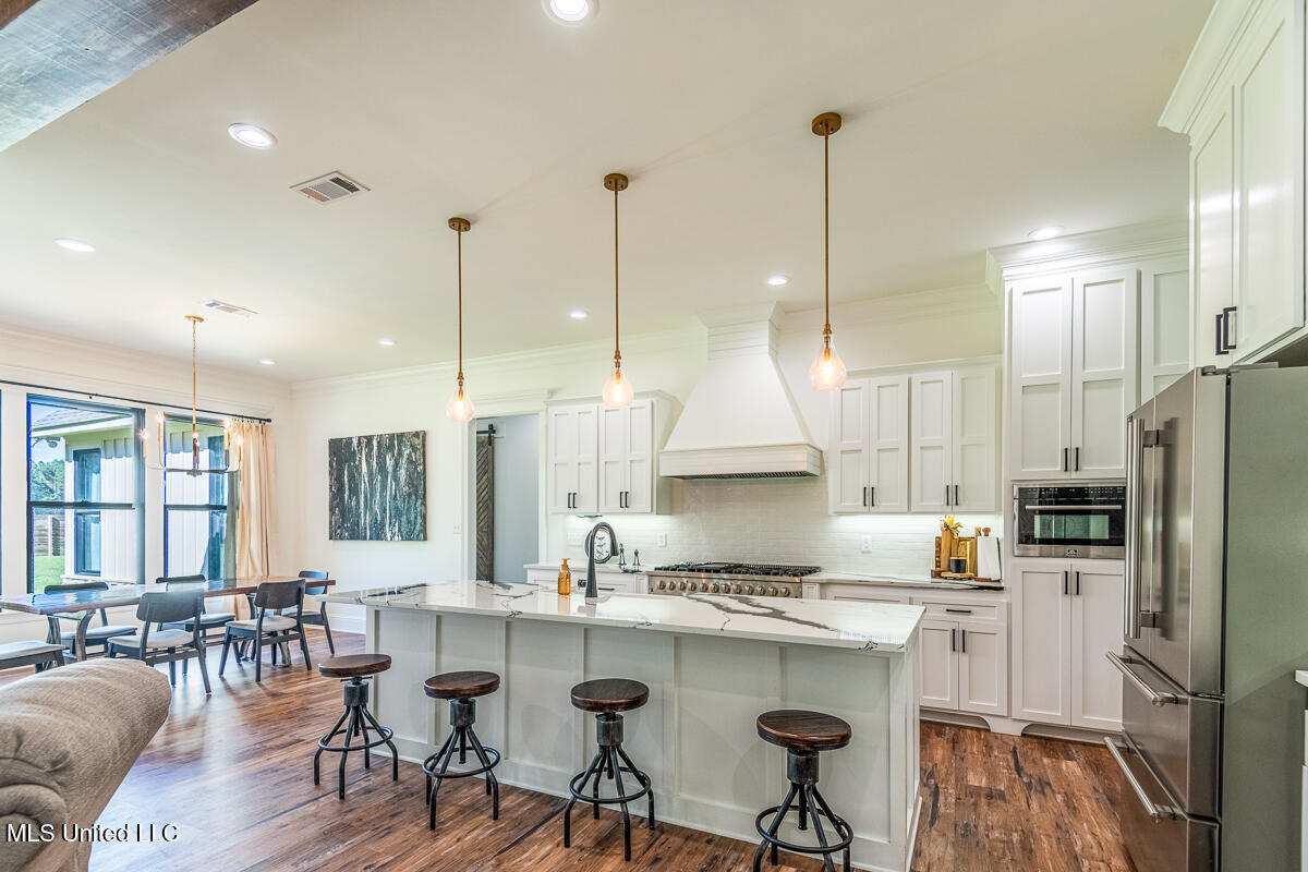 29 Club Drive Property Photo 31