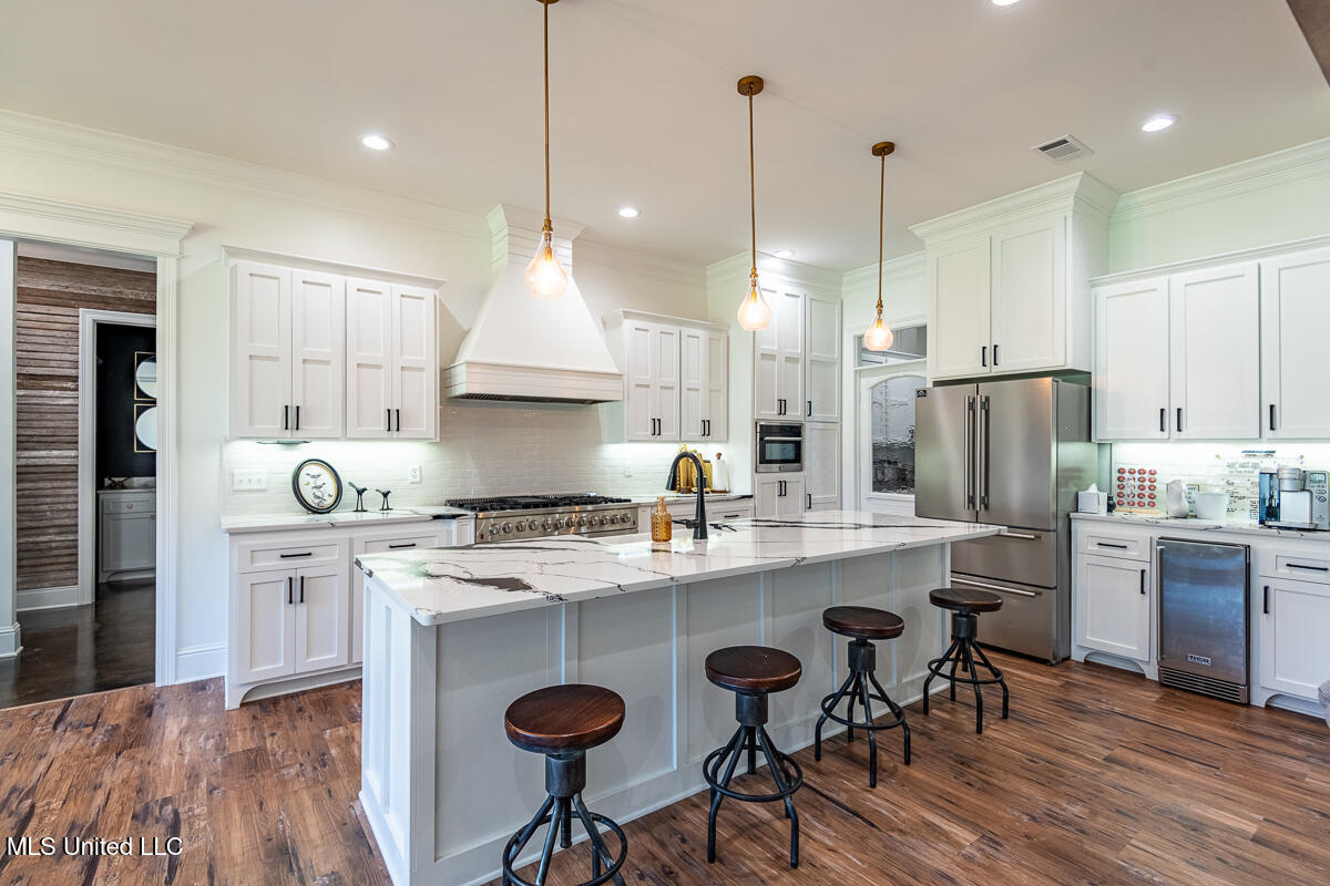 29 Club Drive Property Photo 32