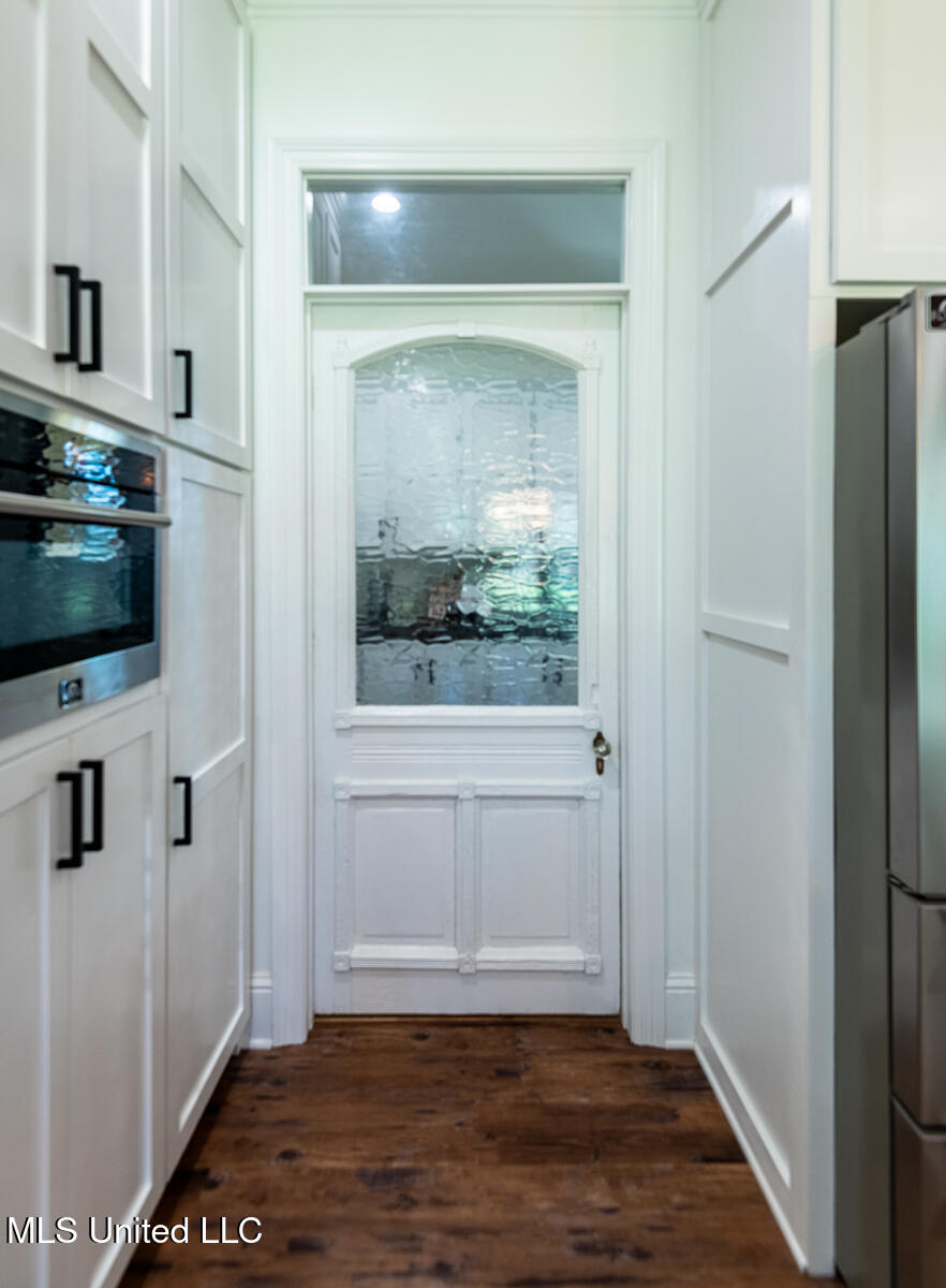 29 Club Drive Property Photo 40