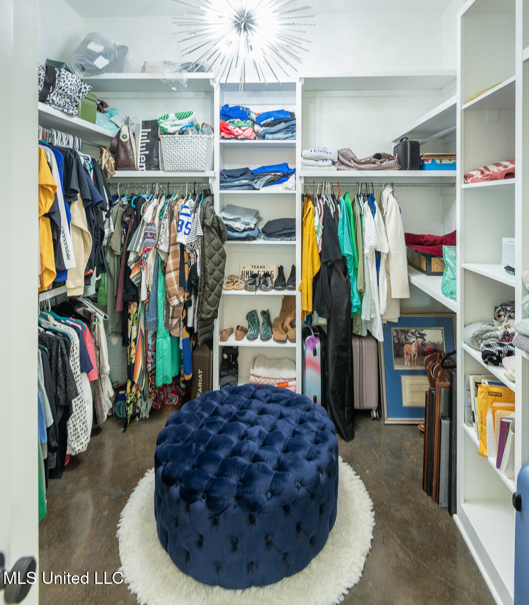 29 Club Drive Property Photo 51