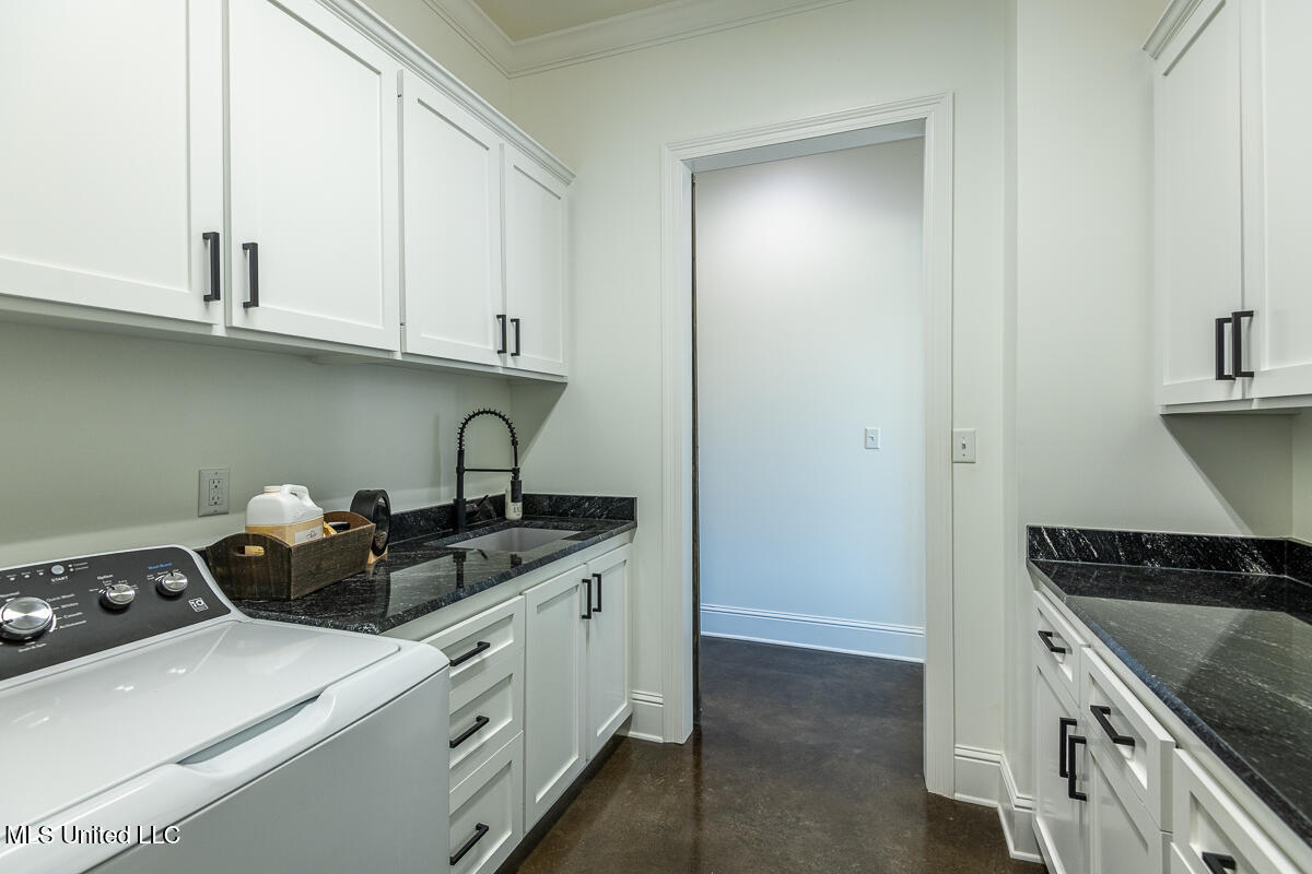 29 Club Drive Property Photo 53