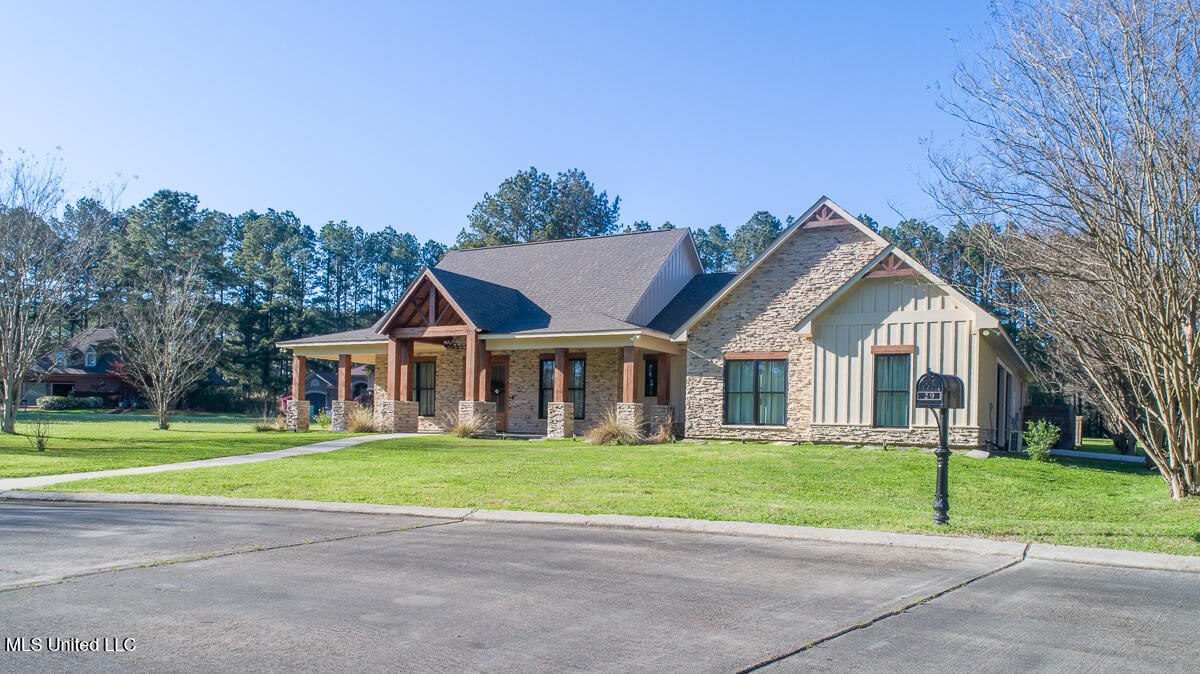 29 Club Drive Property Photo 58