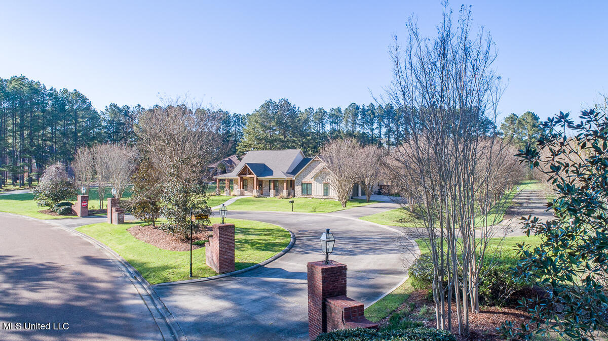 29 Club Drive Property Photo 59