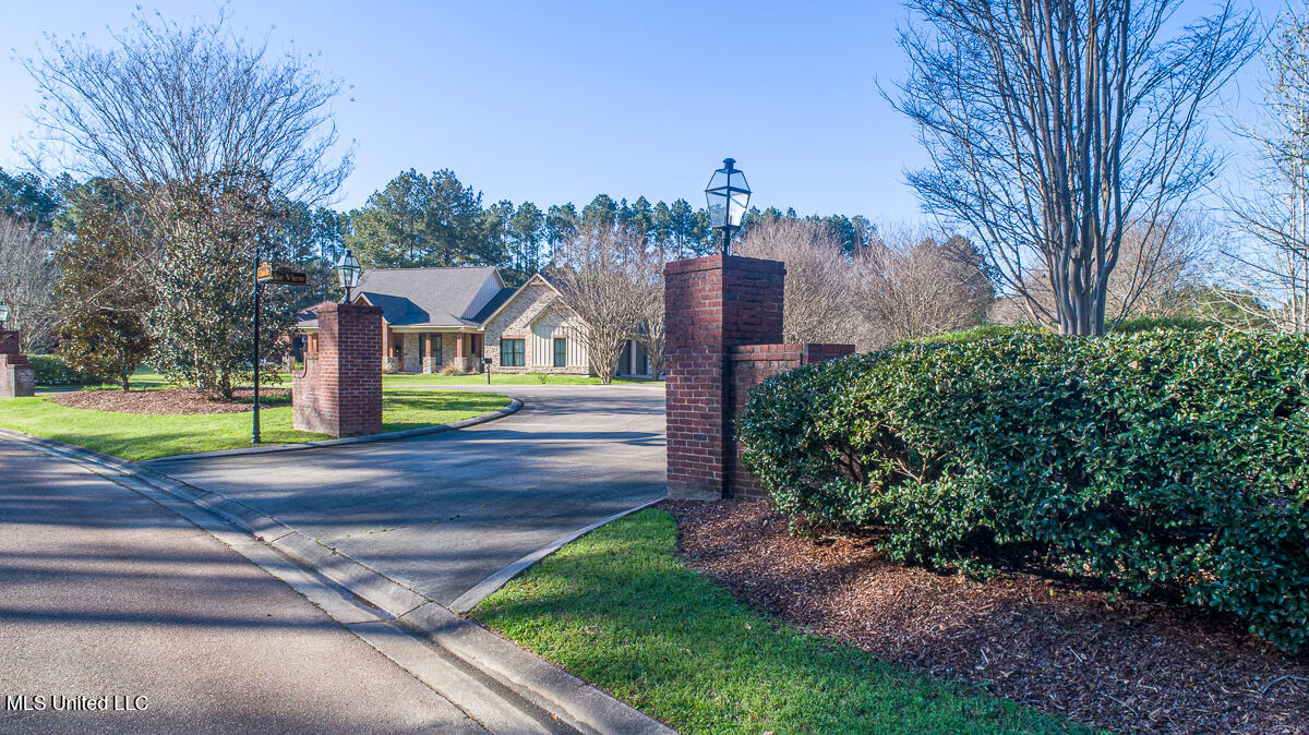 29 Club Drive Property Photo 60