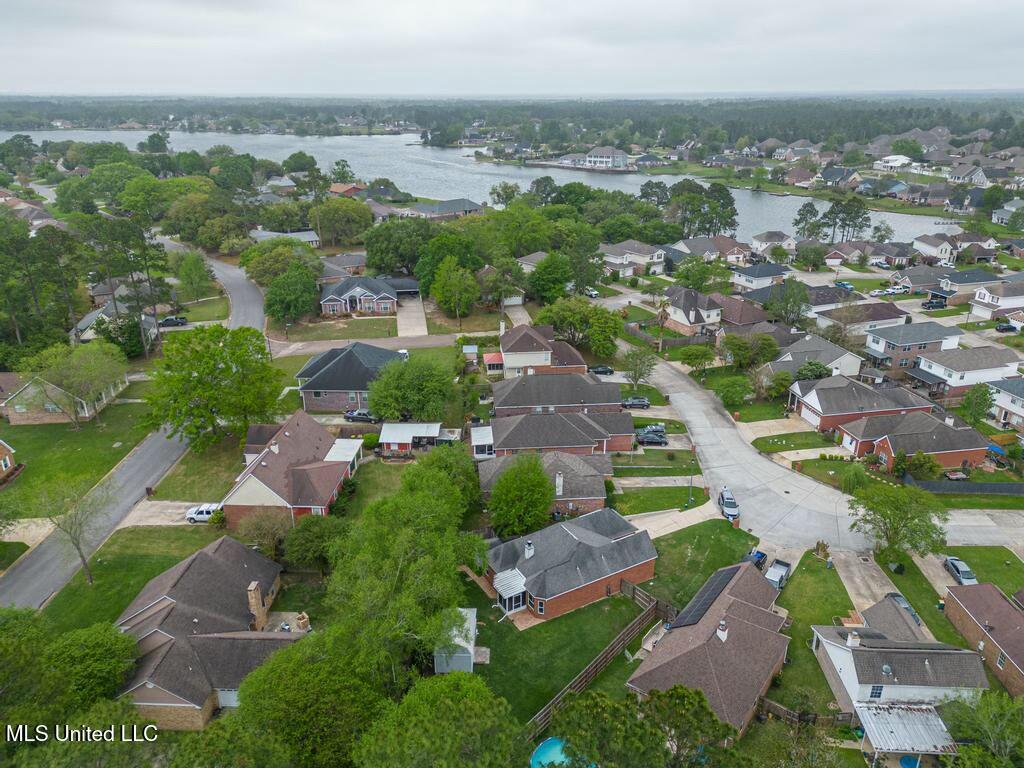 19374 Northridge Drive Property Photo 5