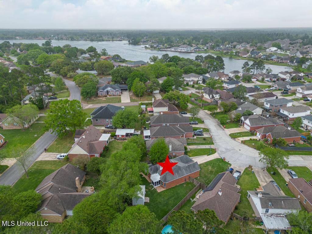 19374 Northridge Drive Property Photo 6