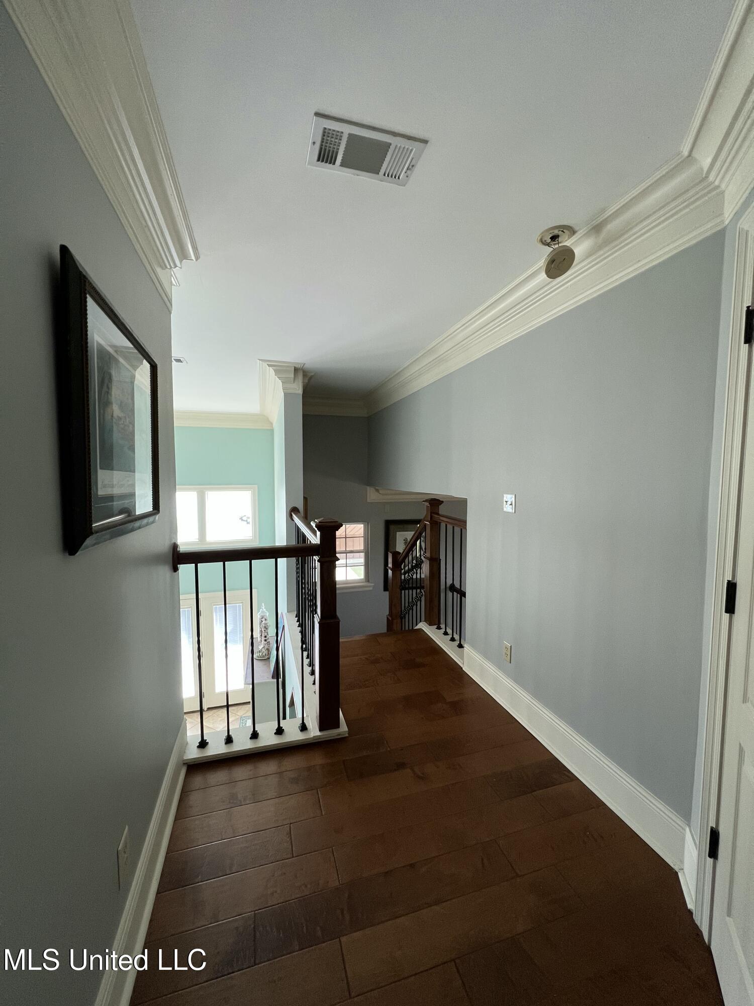 966 Hwy 569 Property Photo 12