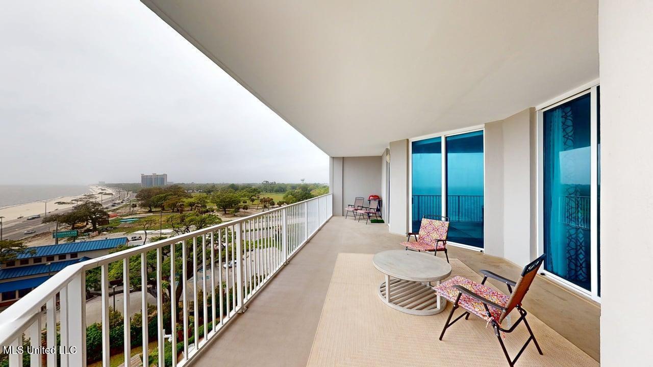 2668 Beach Boulevard Property Photo 22