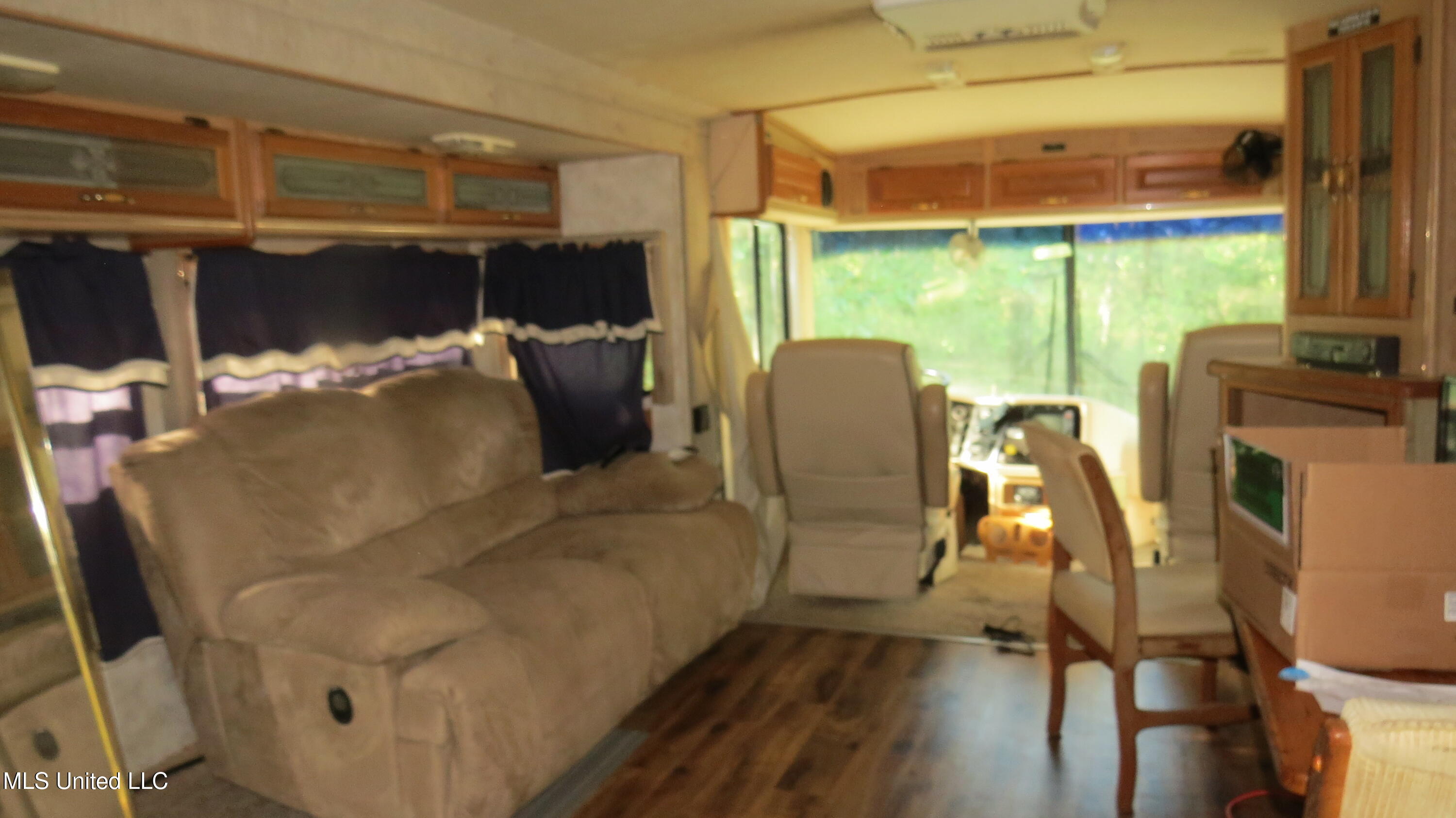 3009 Oak Street Property Photo 18