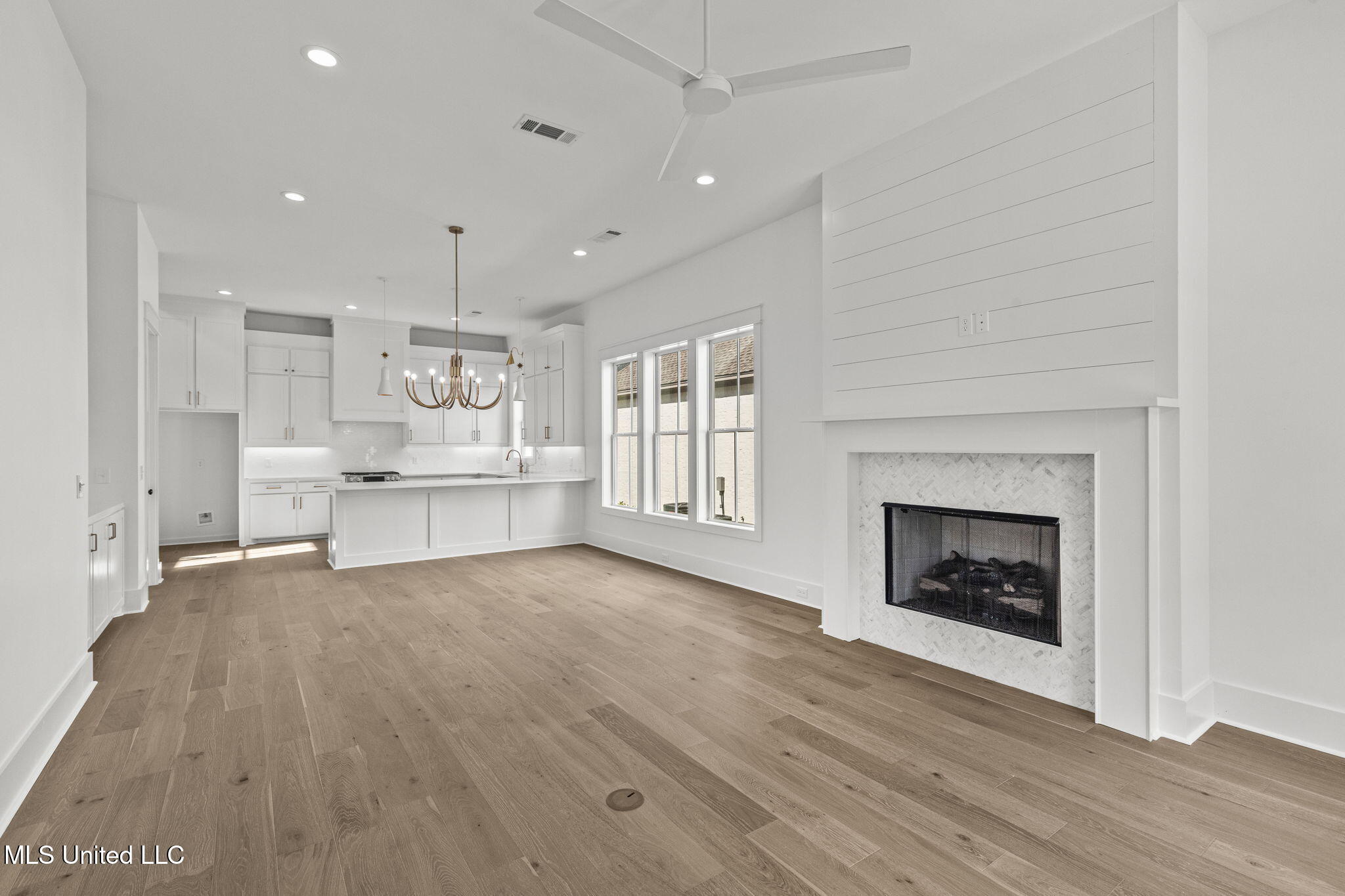 112 Brashear Street Property Photo 11