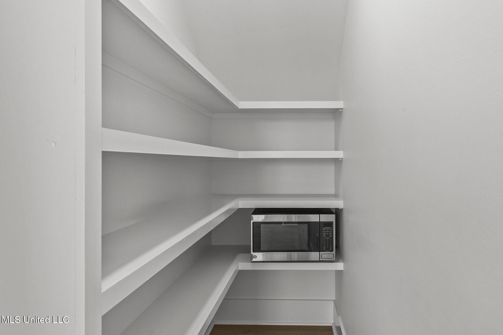 112 Brashear Street Property Photo 25