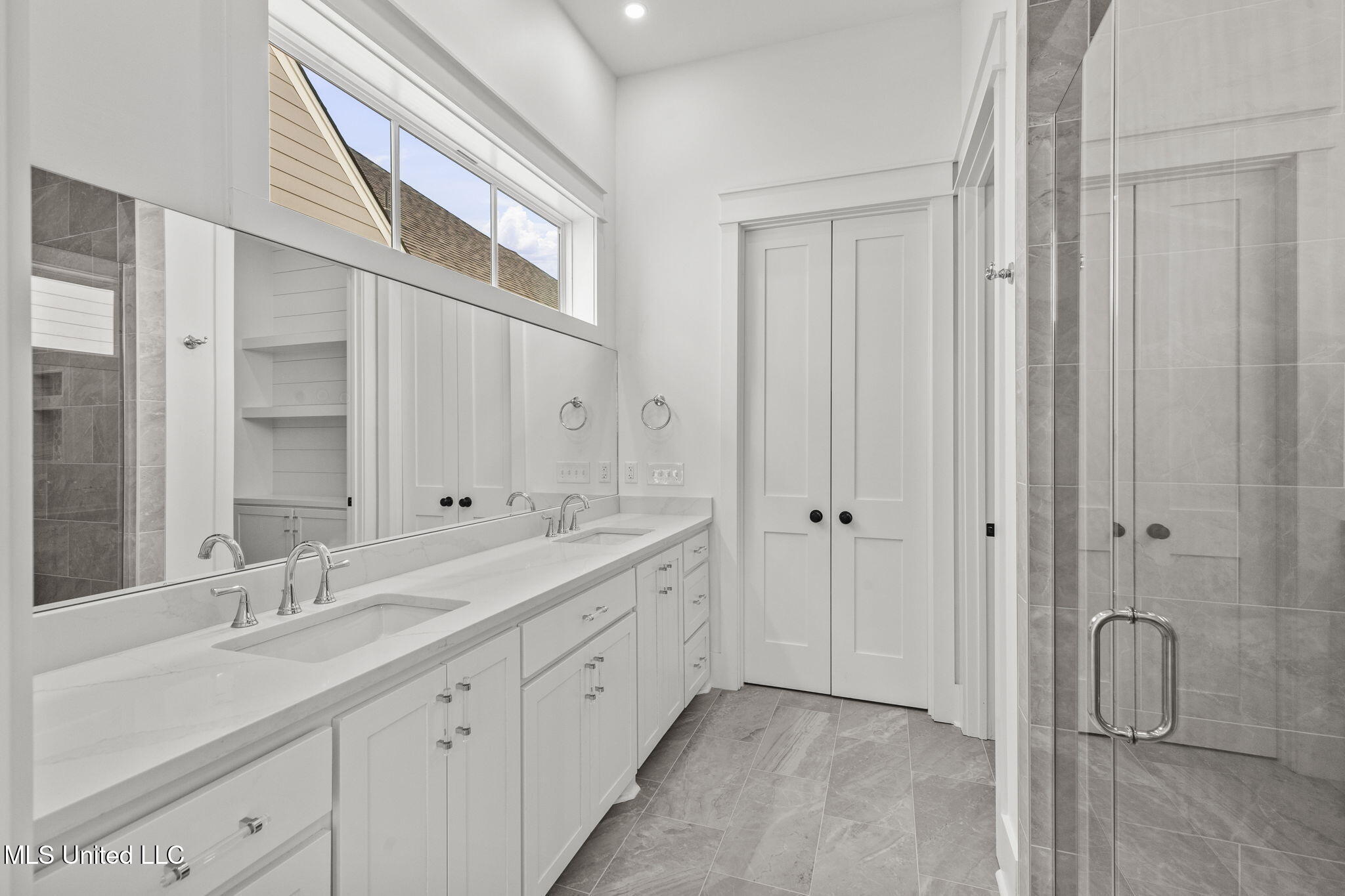 112 Brashear Street Property Photo 35