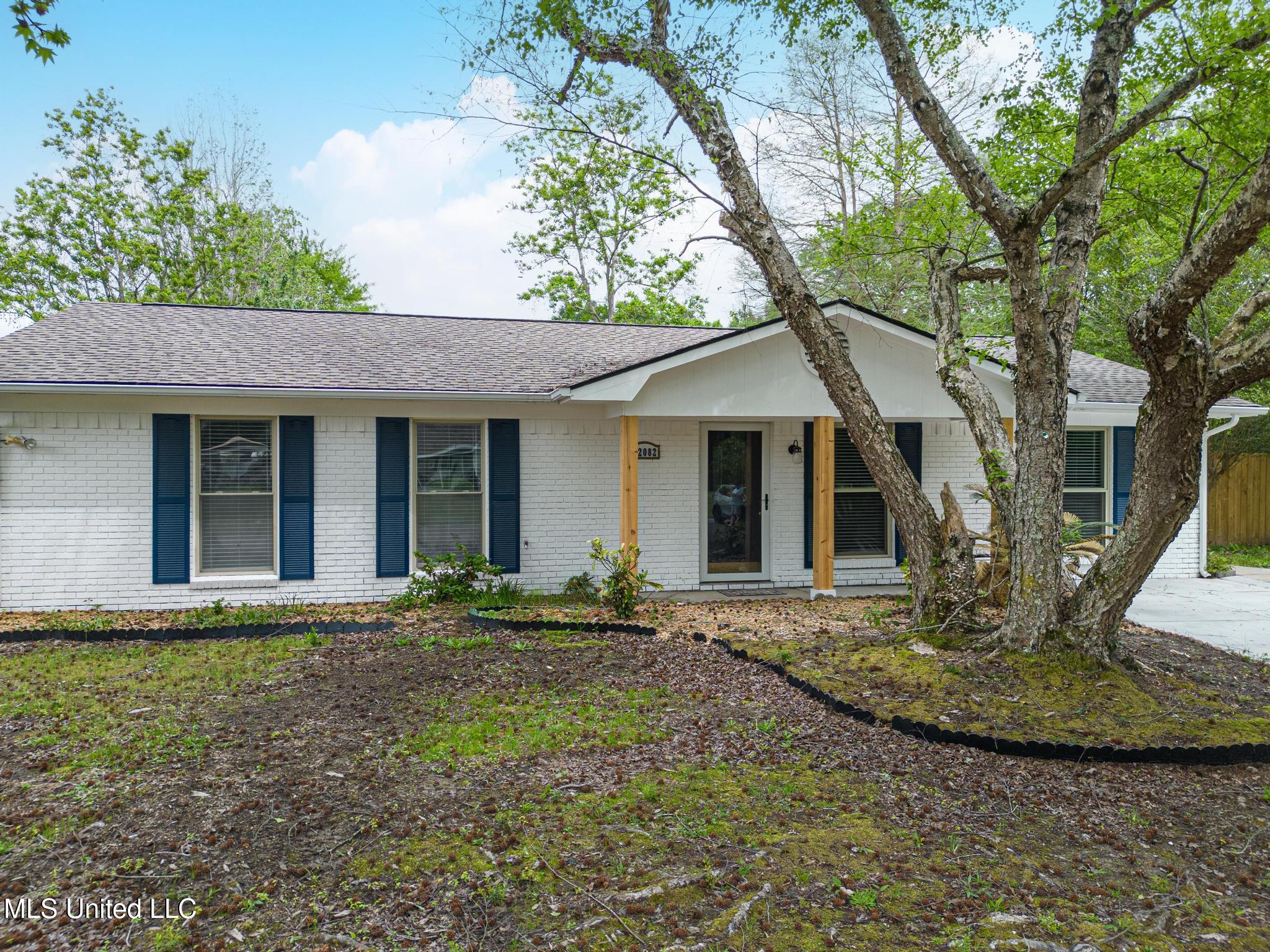 12082 Marlane Place Property Photo 1