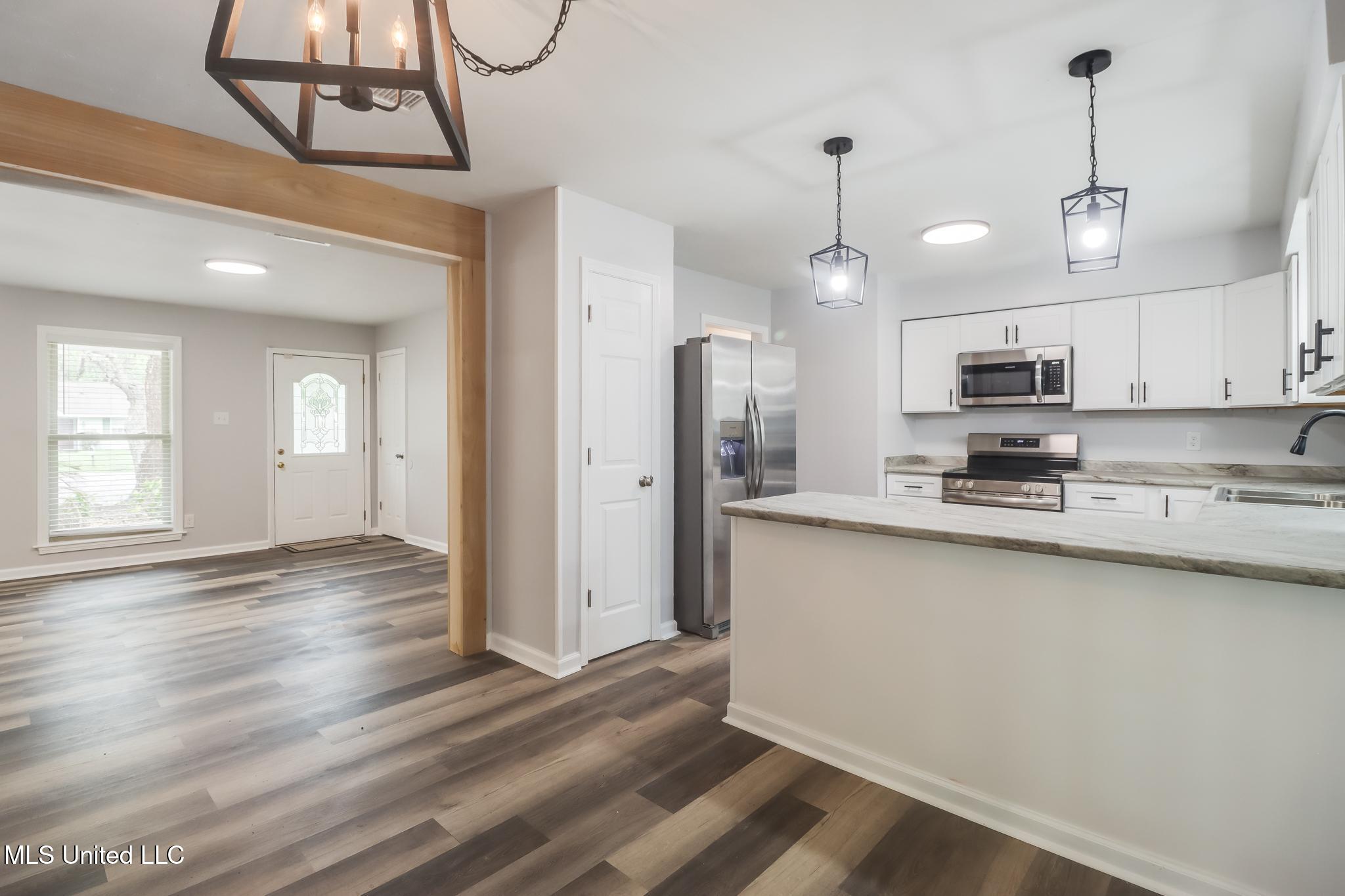12082 Marlane Place Property Photo 7