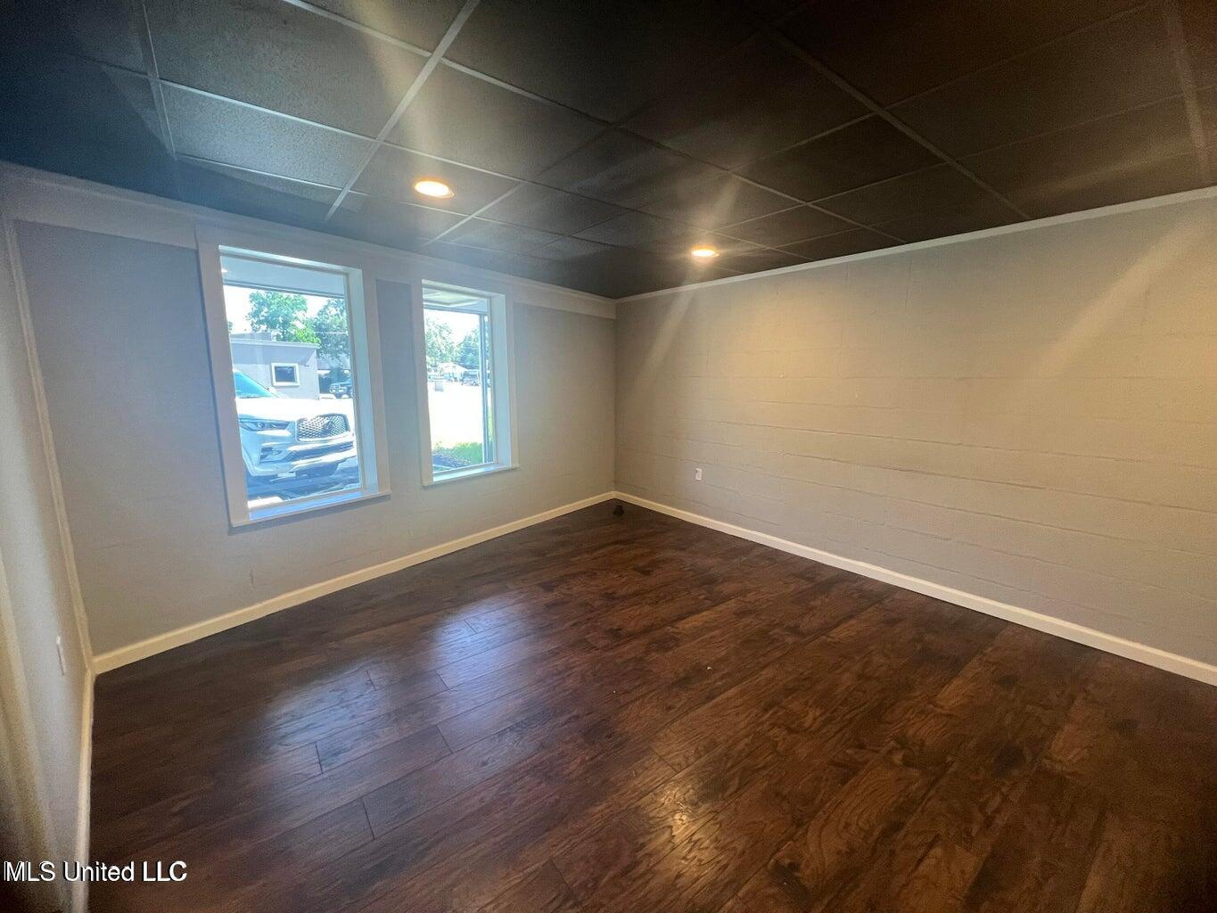 1524 Pass Road Property Photo 5
