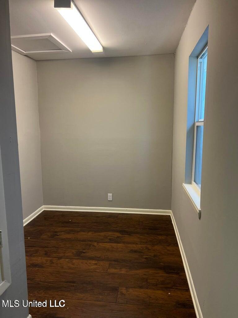 1524 Pass Road Property Photo 17