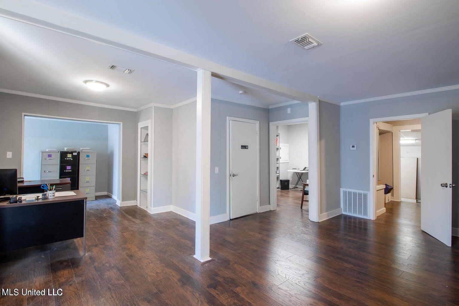 1524 Pass Road Property Photo 27