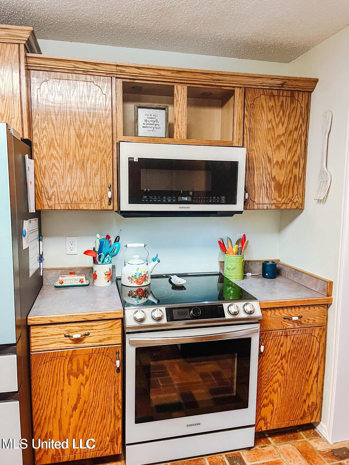 8178 Hwy 198 Property Photo 9