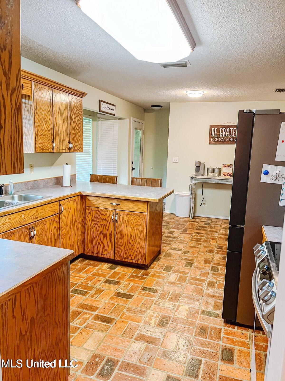 8178 Hwy 198 Property Photo 10