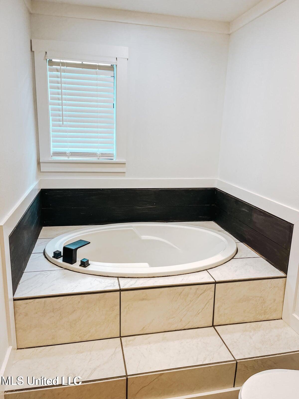 8178 Hwy 198 Property Photo 17