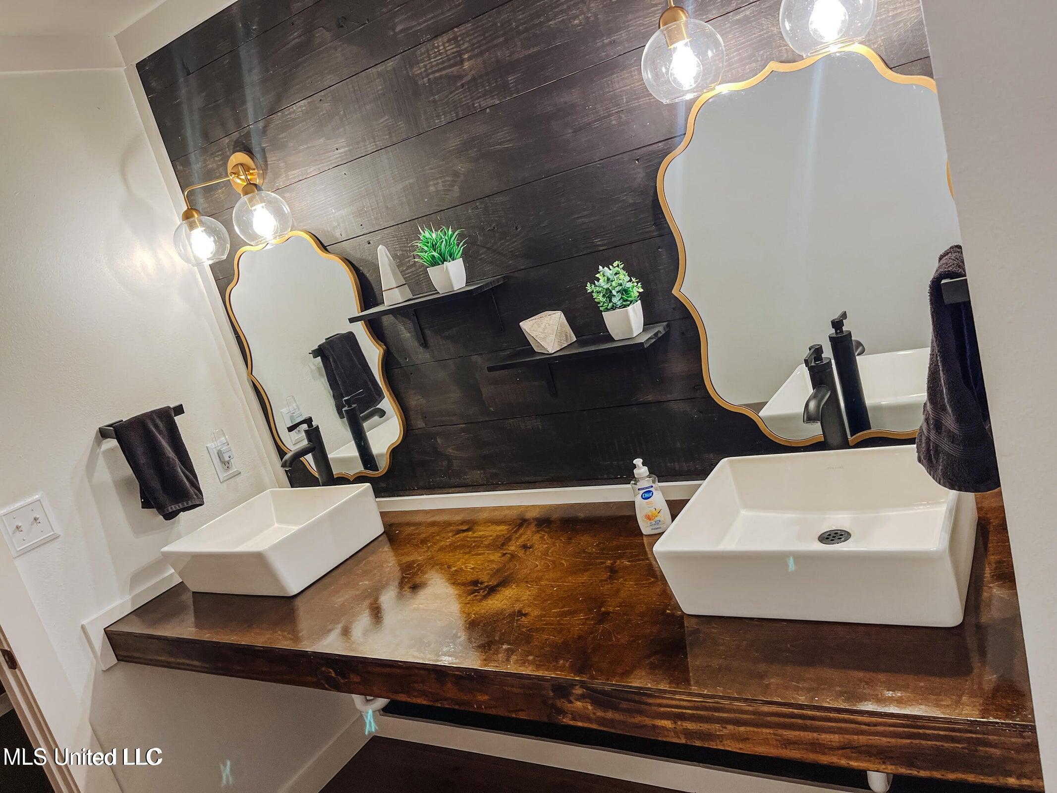 8178 Hwy 198 Property Photo 22