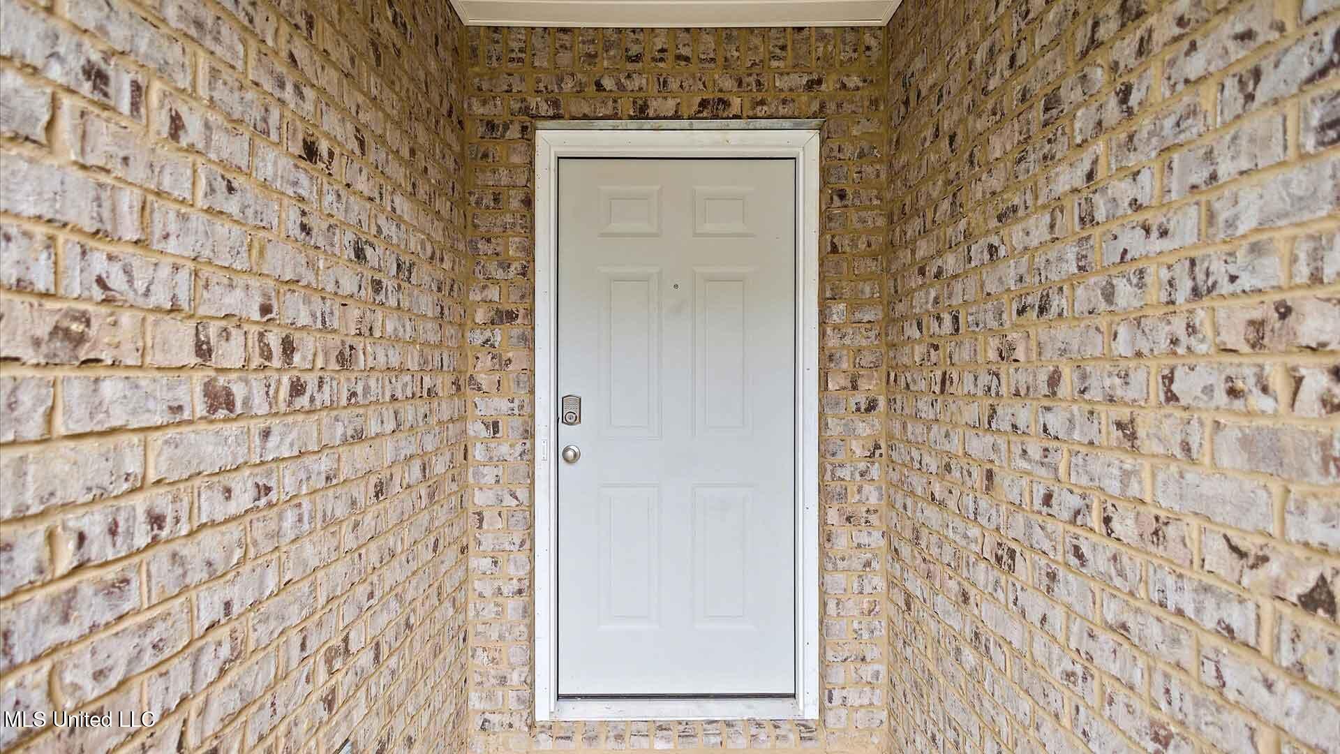 204 Raulston Drive Property Photo 4