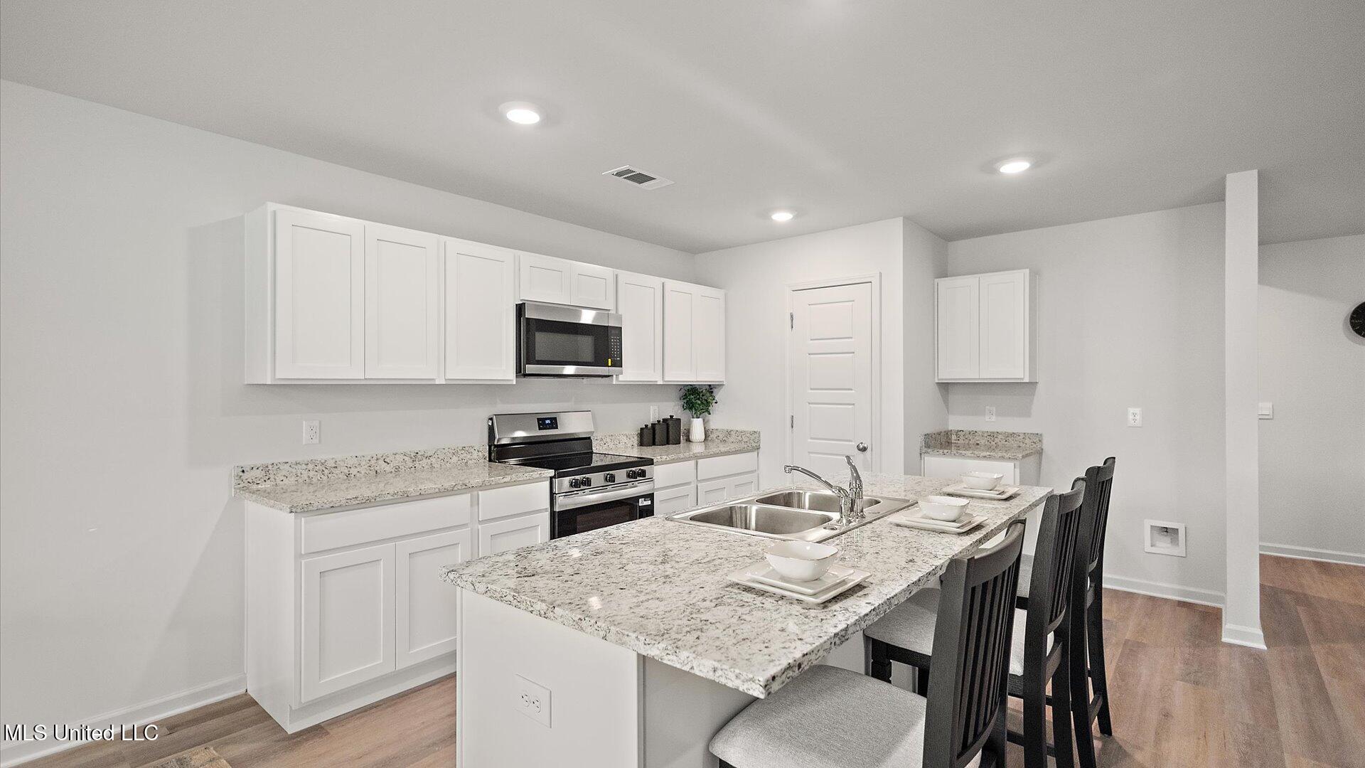204 Raulston Drive Property Photo 14