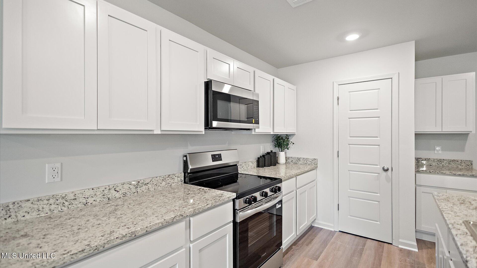 204 Raulston Drive Property Photo 17