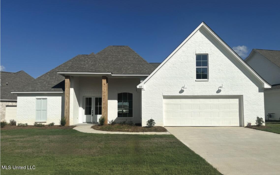 102 Herons Bay Circle Property Photo 1