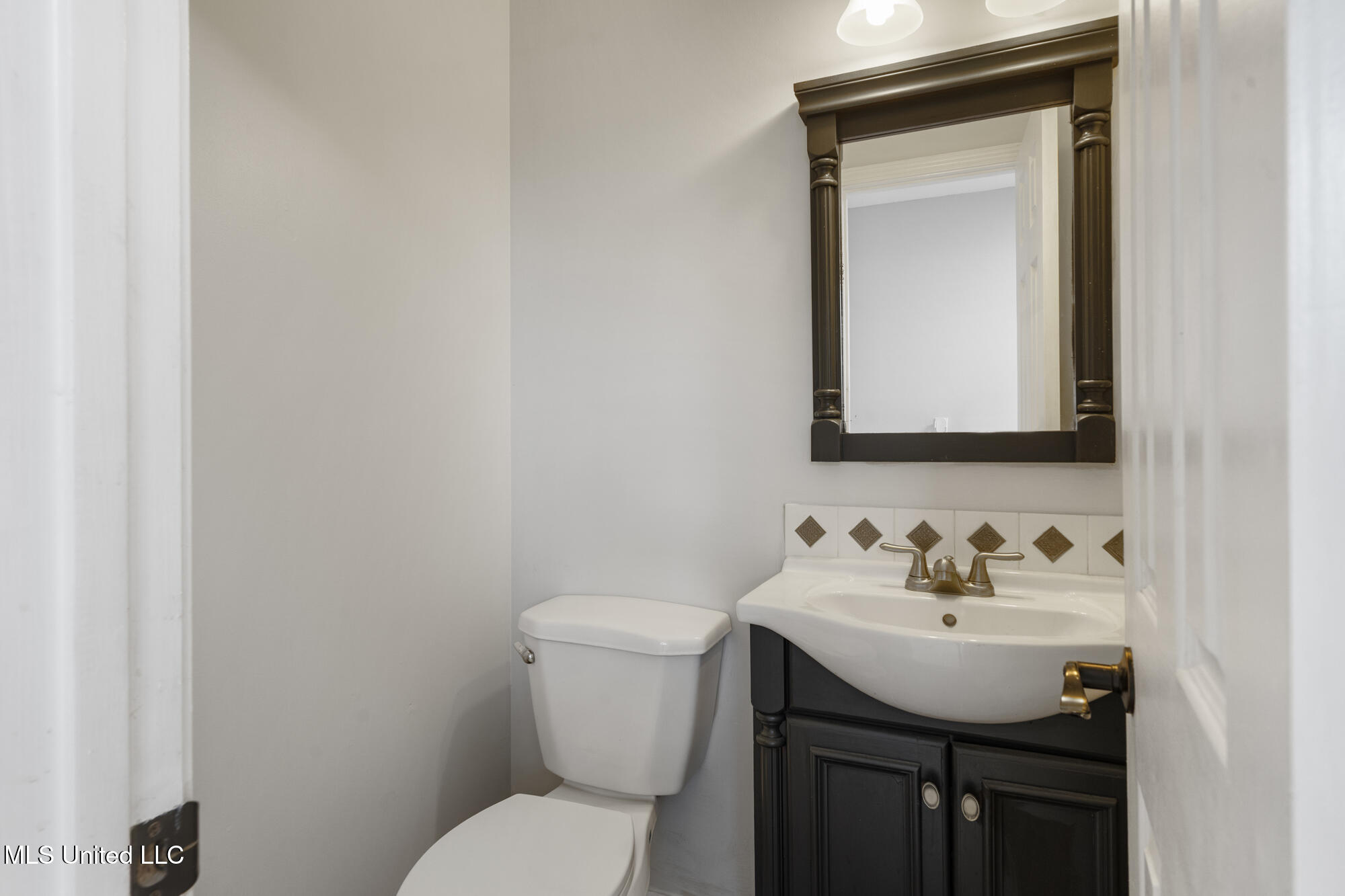18401 Dogwood Lane Property Photo 32