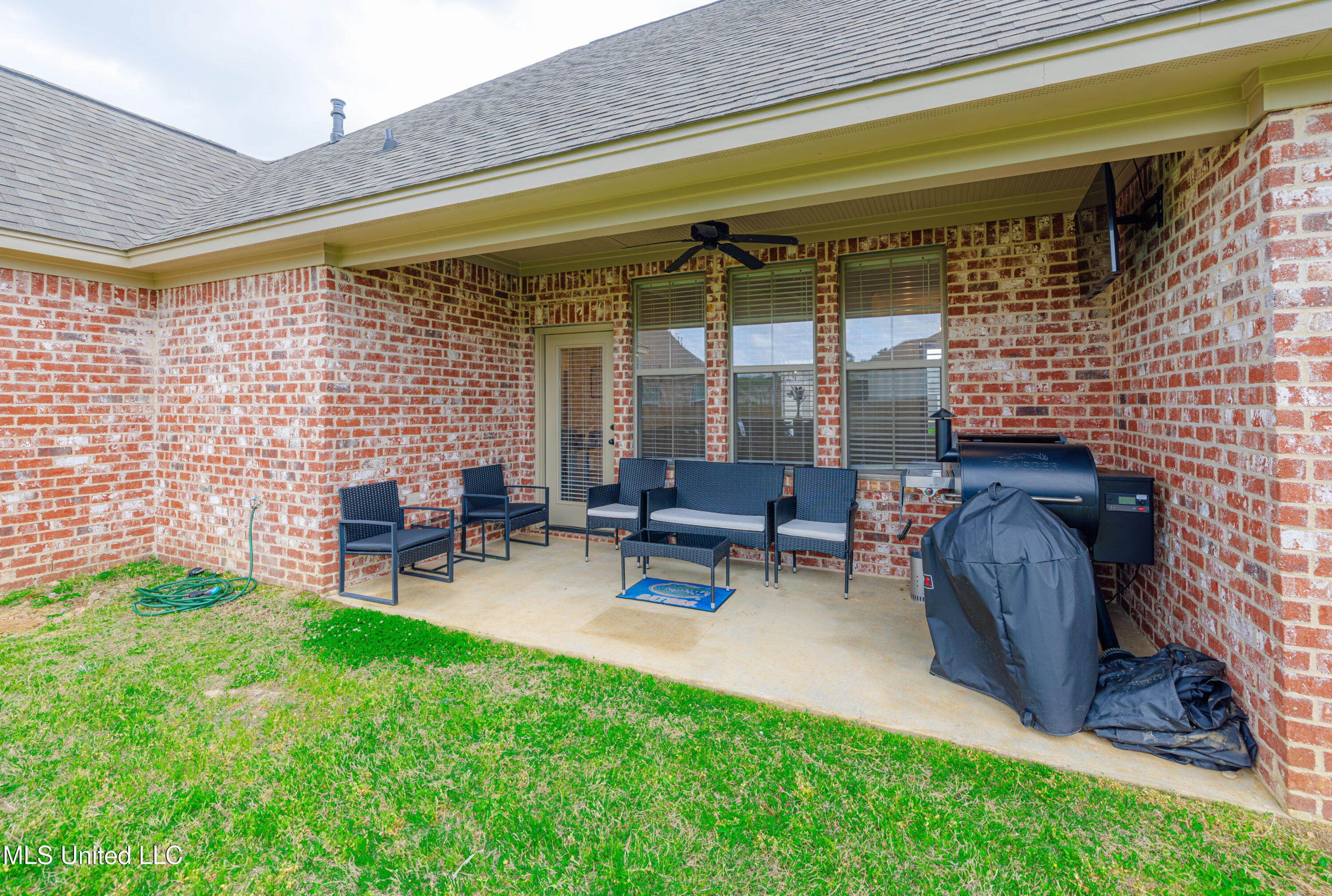 703 Summerfield Drive Property Photo 40