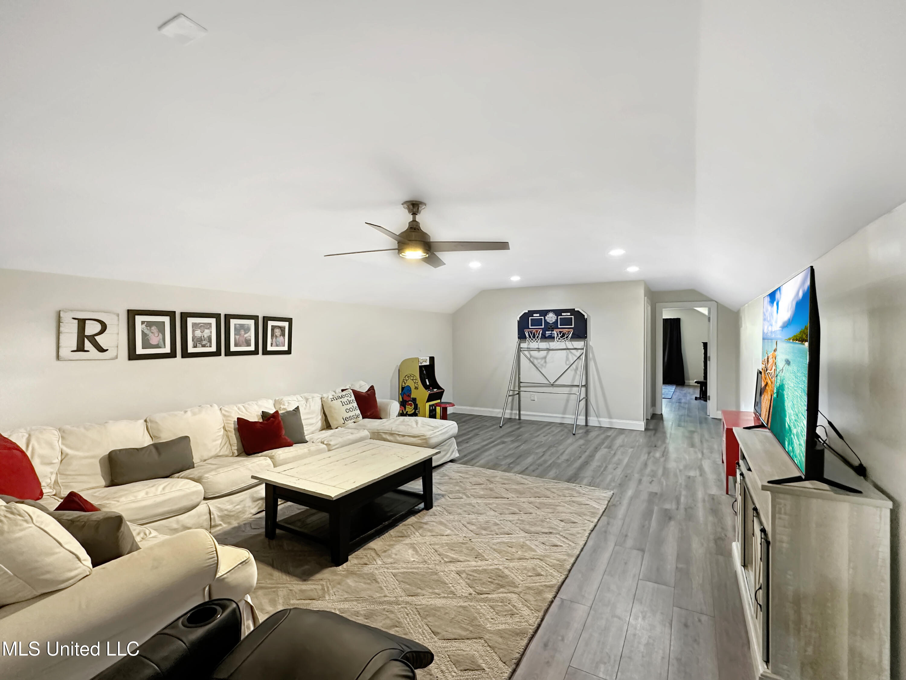 1459 Monterey Road Property Photo 26