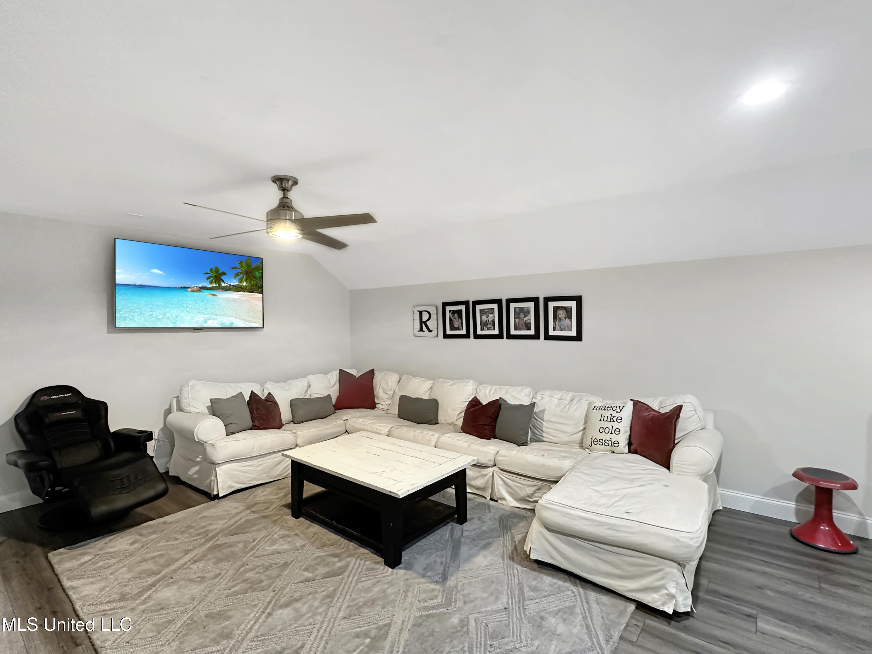 1459 Monterey Road Property Photo 28