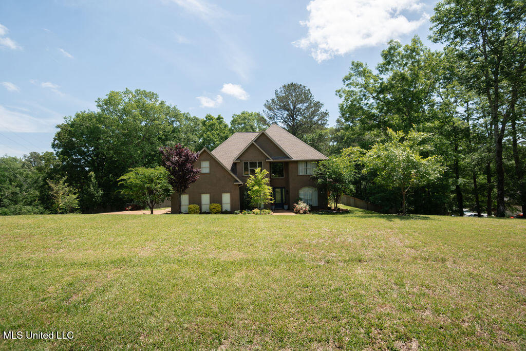 185 Magnolia Springs Drive Property Photo 1