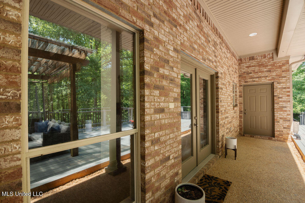 185 Magnolia Springs Drive Property Photo 32