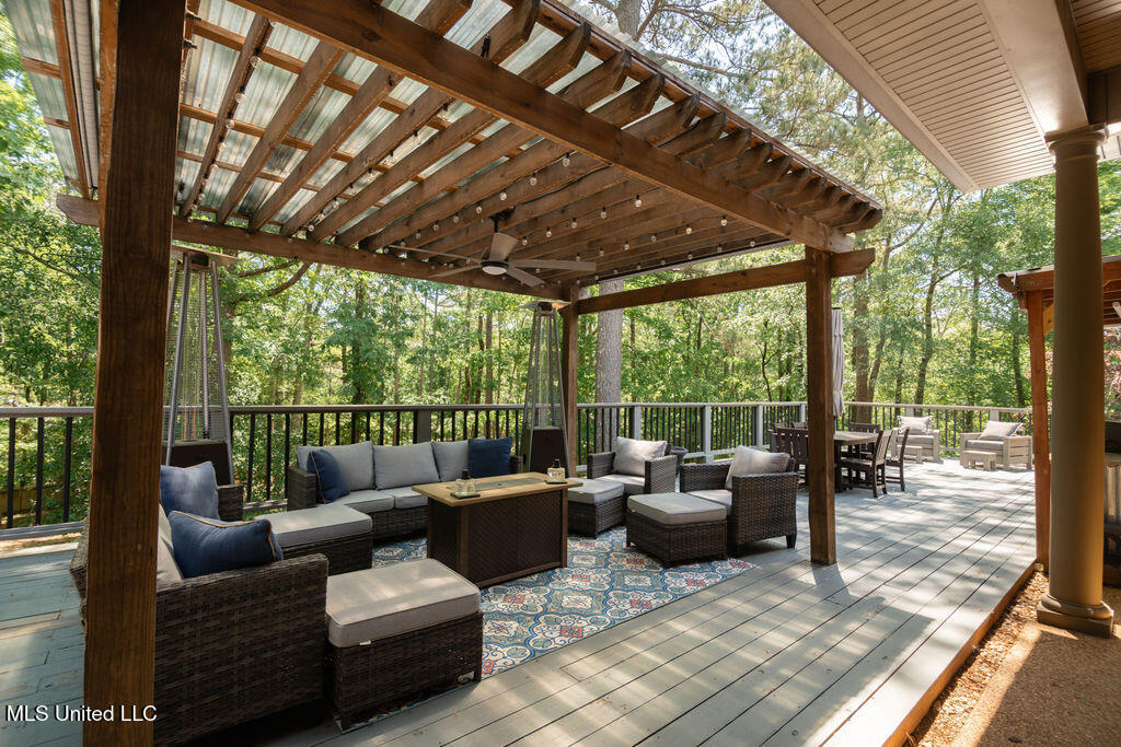 185 Magnolia Springs Drive Property Photo 35