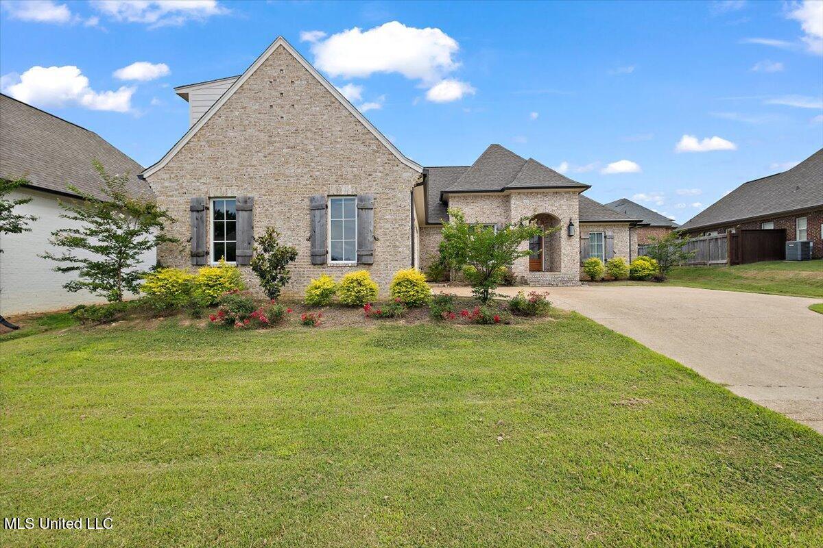 108 Deer Hollow Hollow Property Photo 2