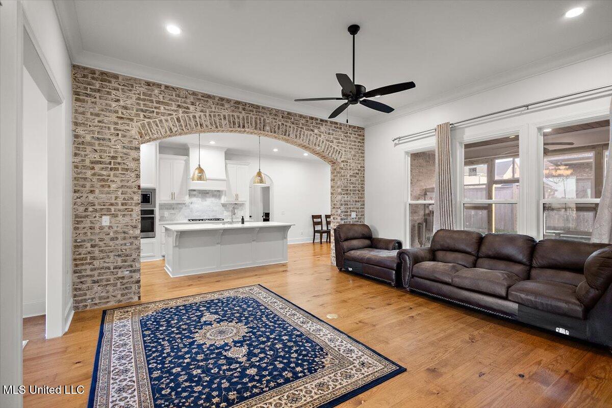 108 Deer Hollow Hollow Property Photo 8