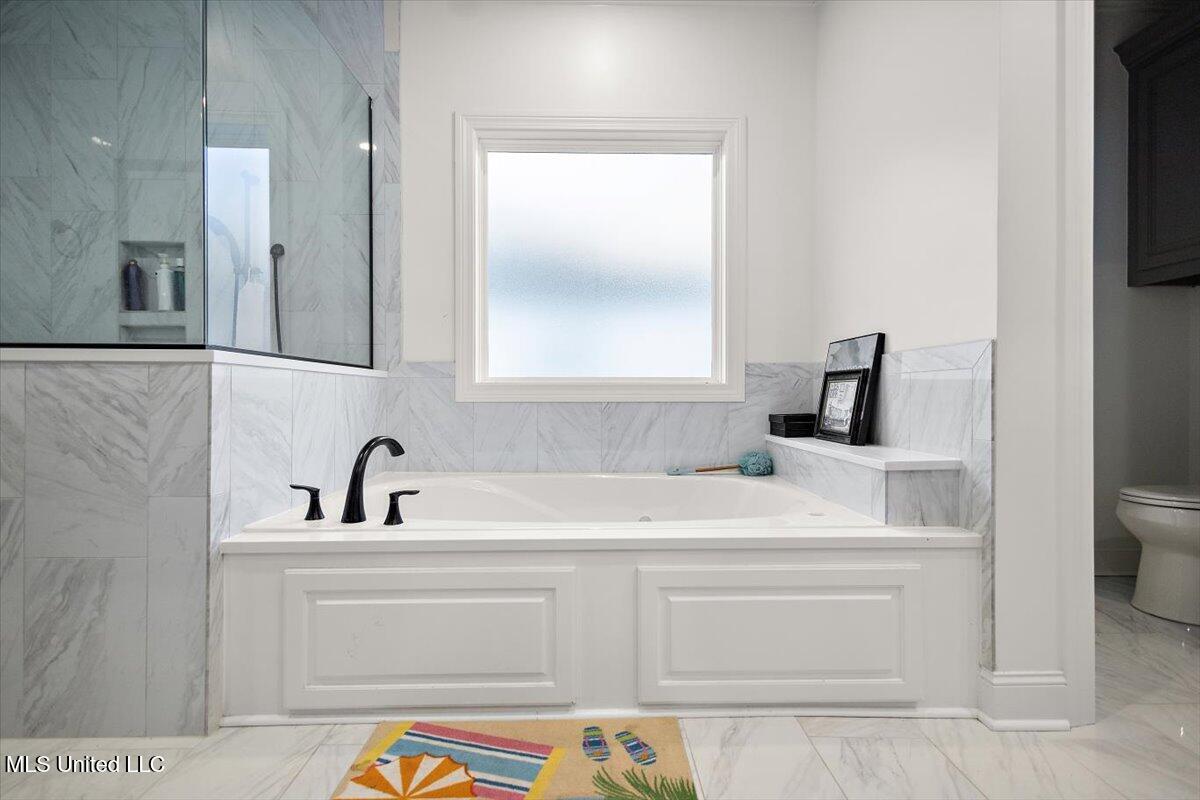 108 Deer Hollow Hollow Property Photo 23