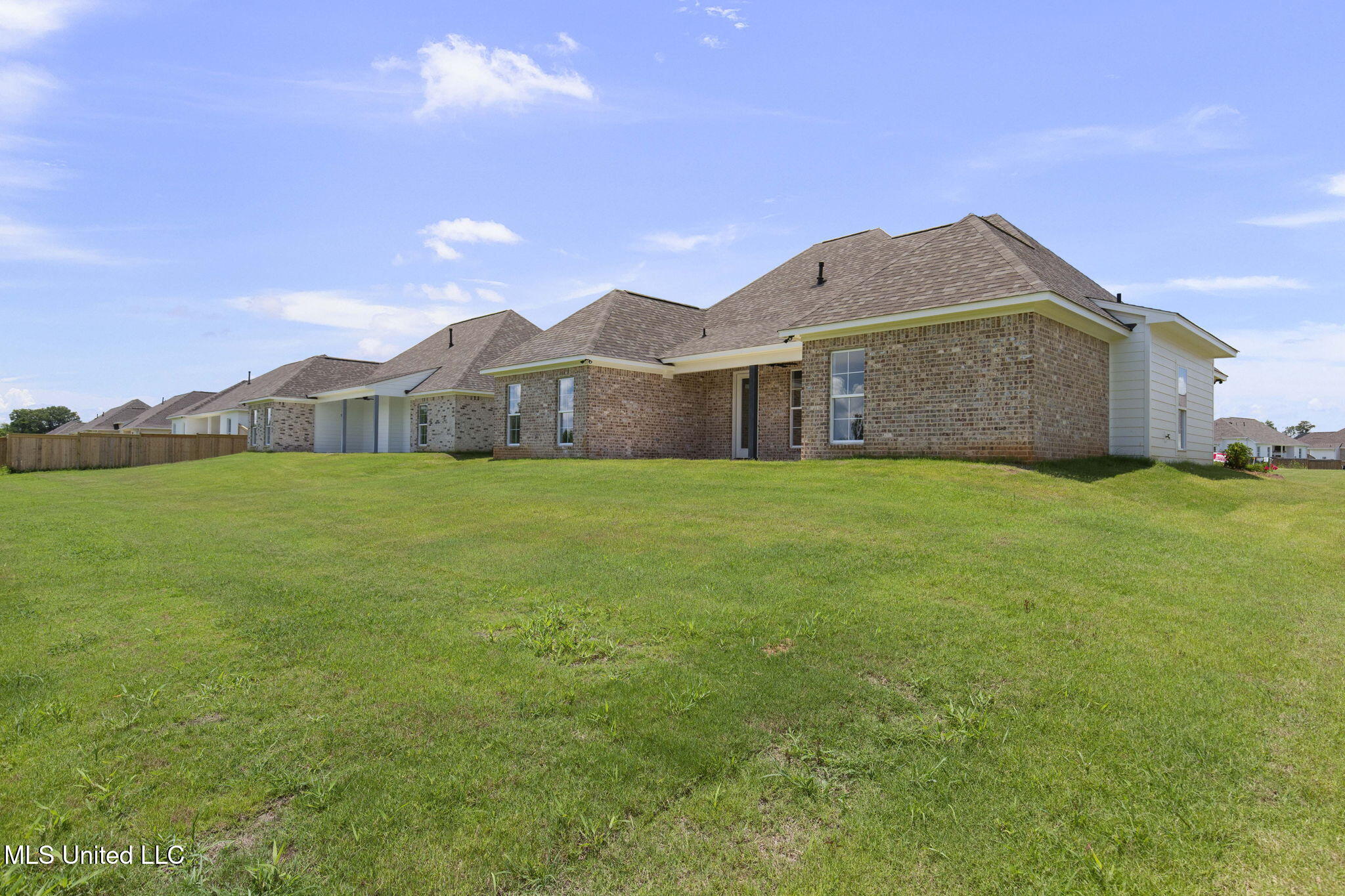 422 Baleigh Way Property Photo 45