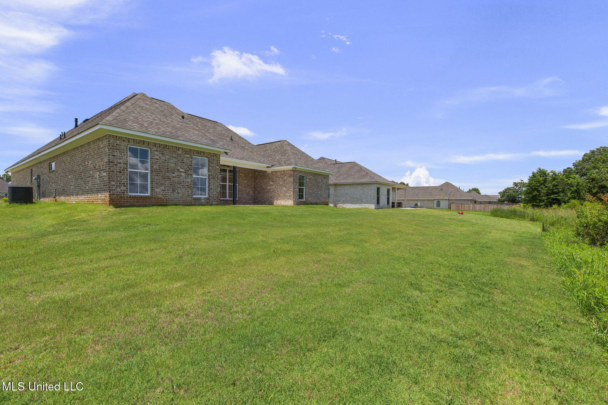 422 Baleigh Way Property Photo 47